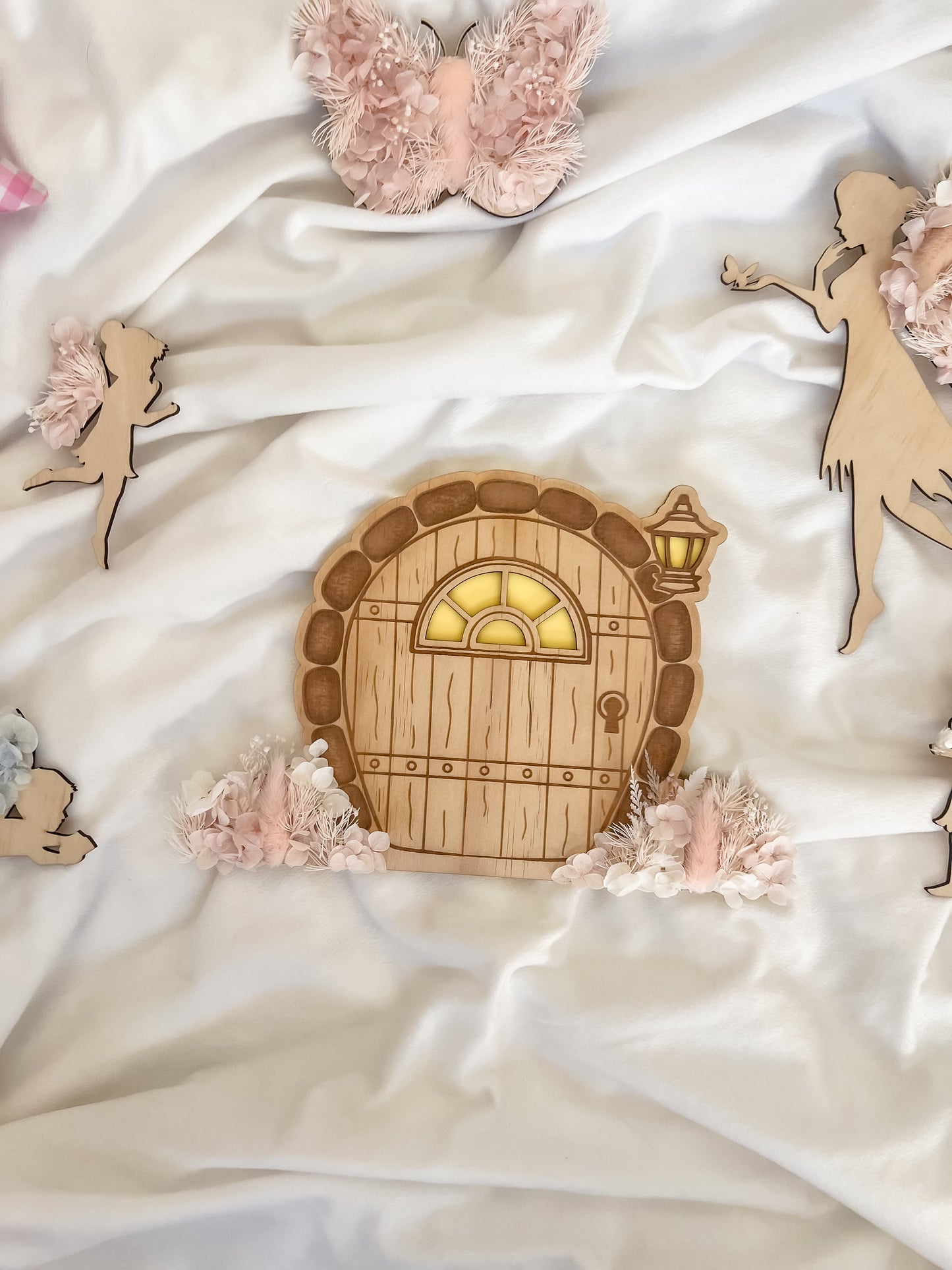 Wooden Fairy Door w/ dried flowers