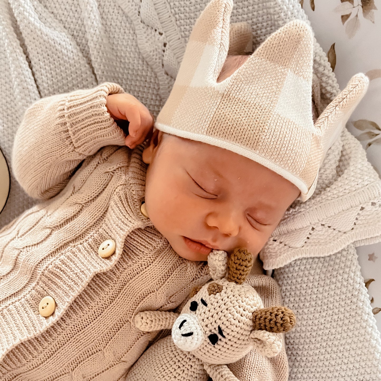Knit Gingham Crown