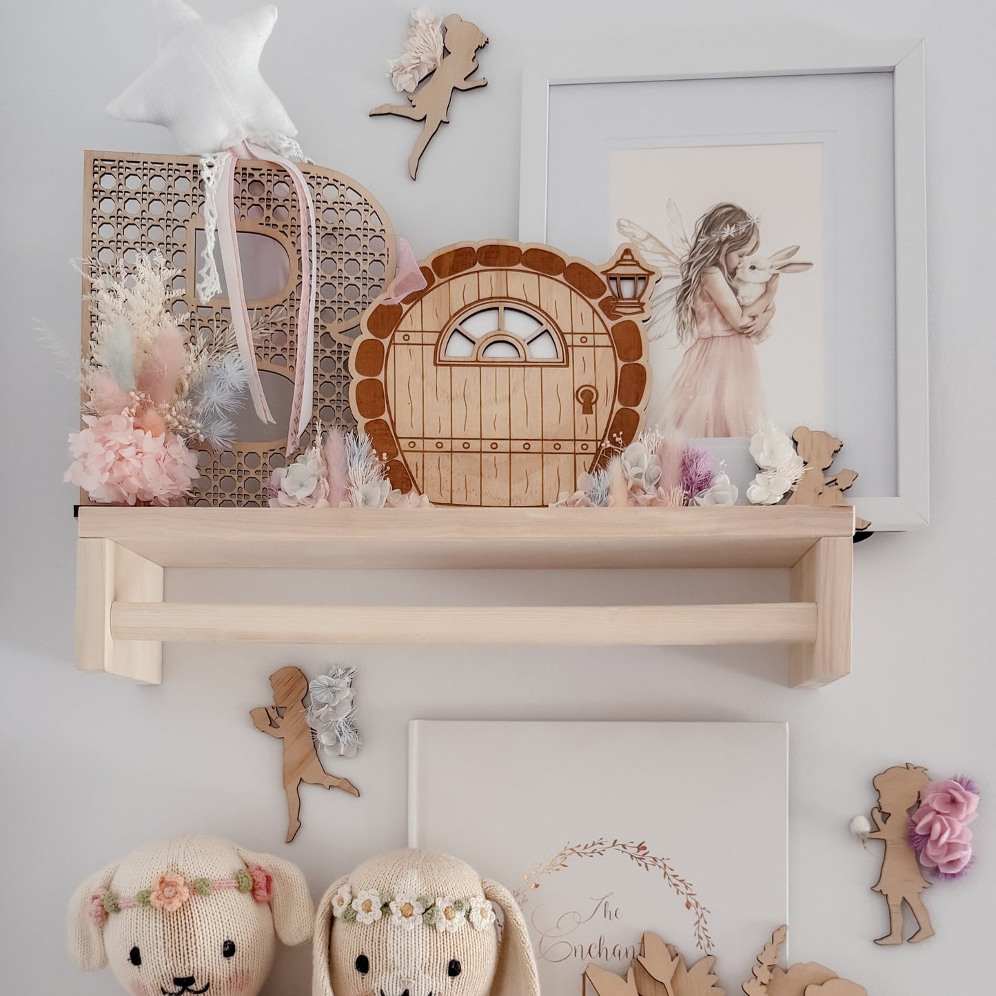 Wooden Fairy Children w/ dried flowers - Individual
