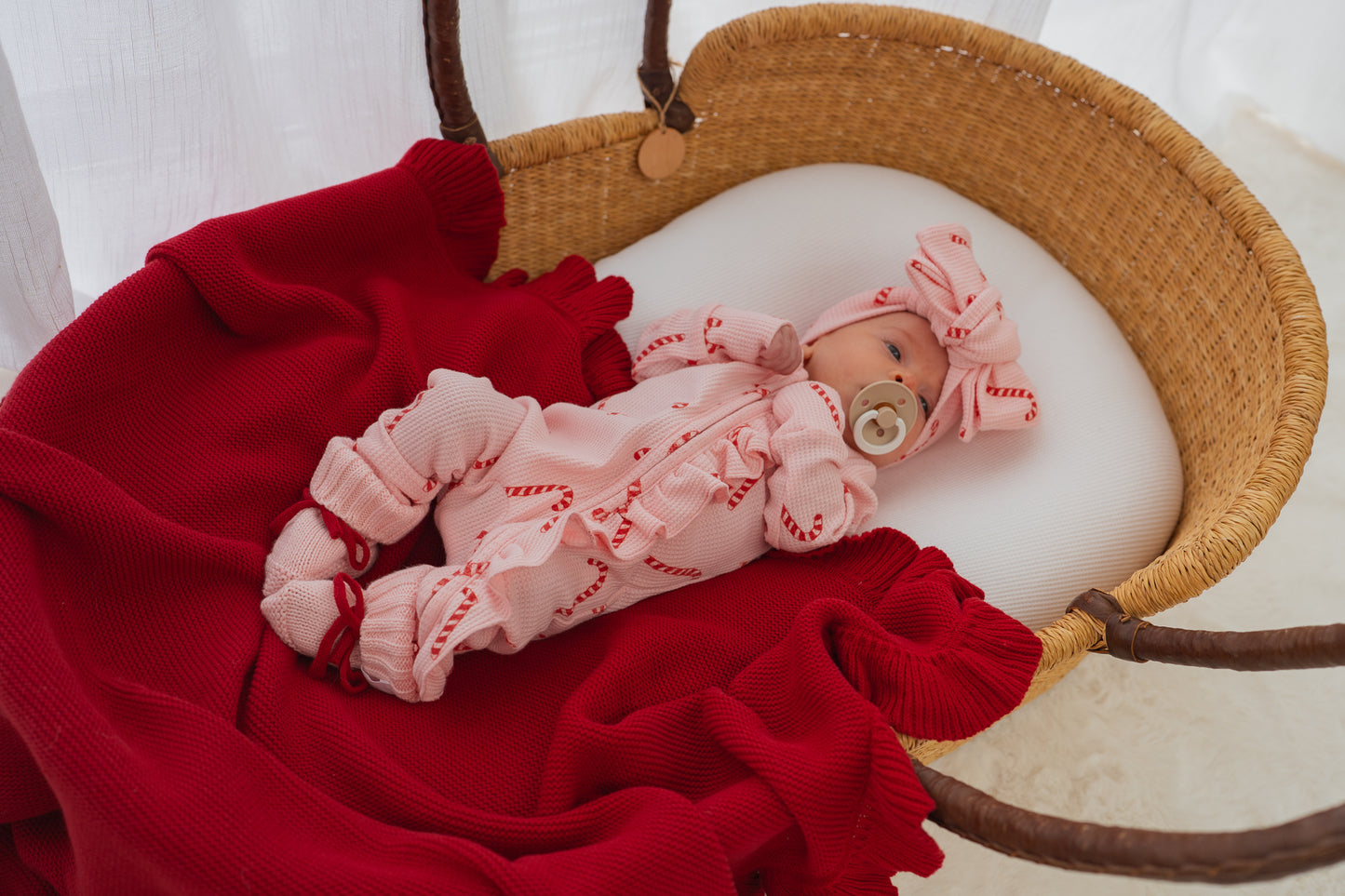 Frill Knit Blanket | Rudolph Red