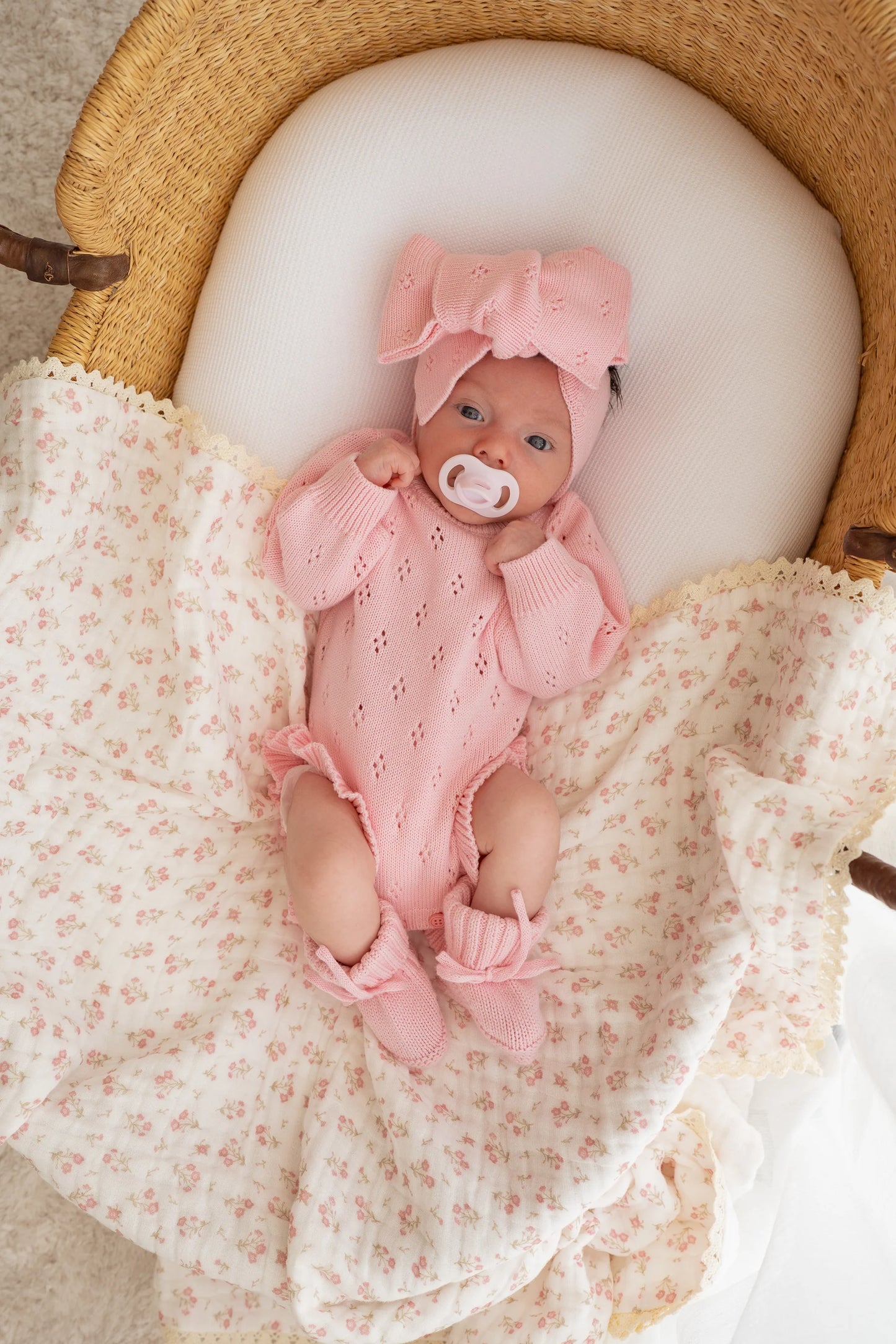 GAUZE LACE BLANKET | Paisley Peony