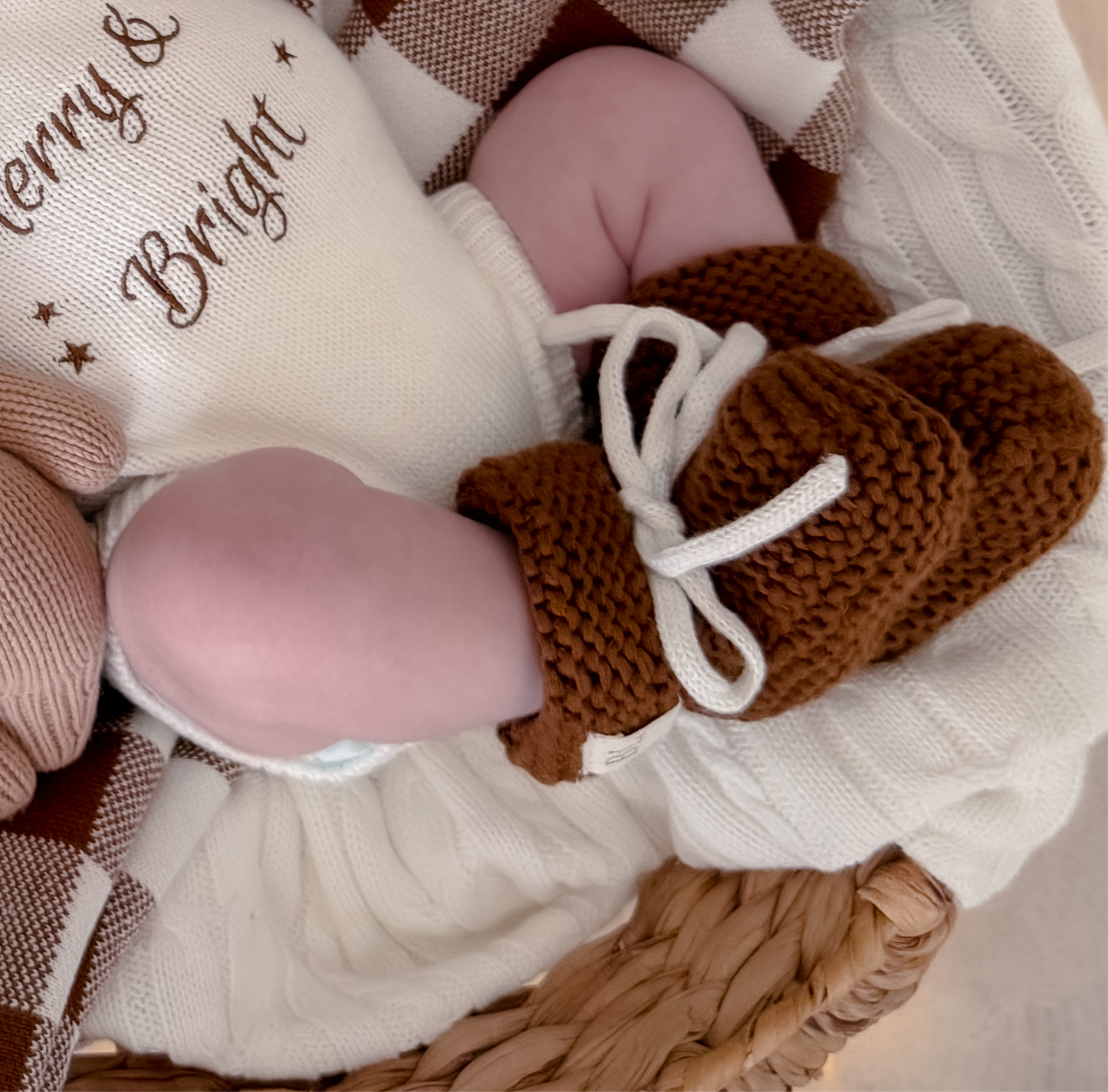 Knit Booties - Choc & Marshmallow