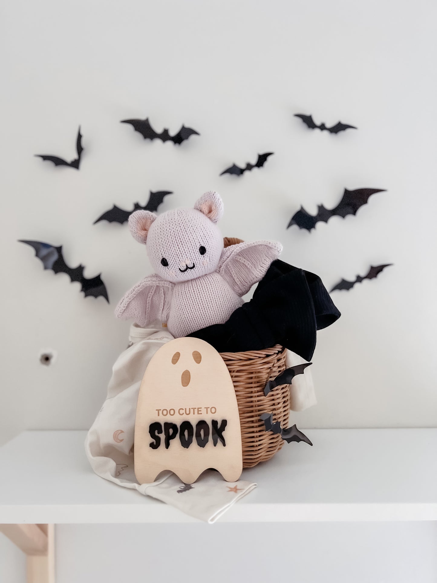 Ghost Plaque - Too Cute to Spook