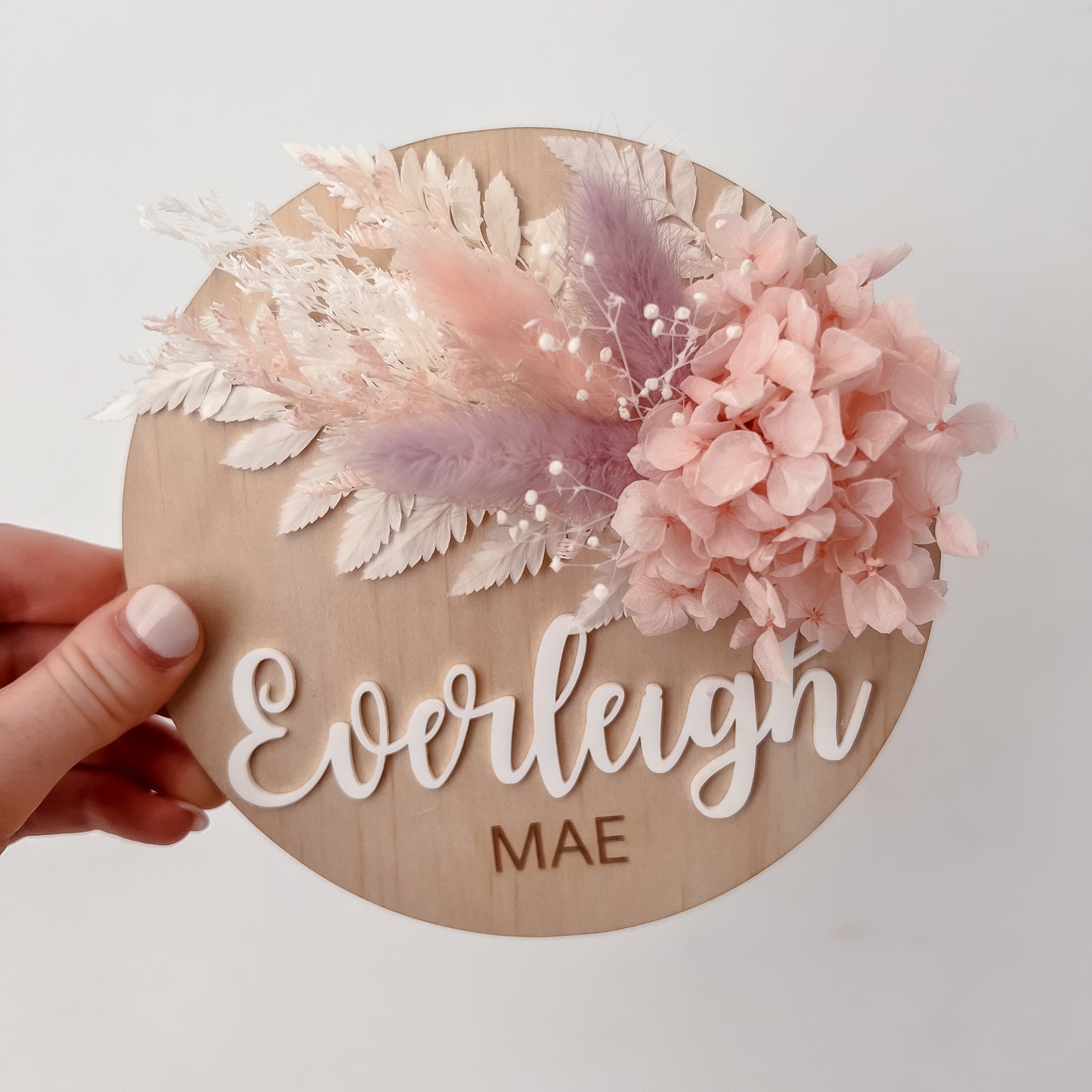 Wooden Name Plaque w/ dried flowers (Round)