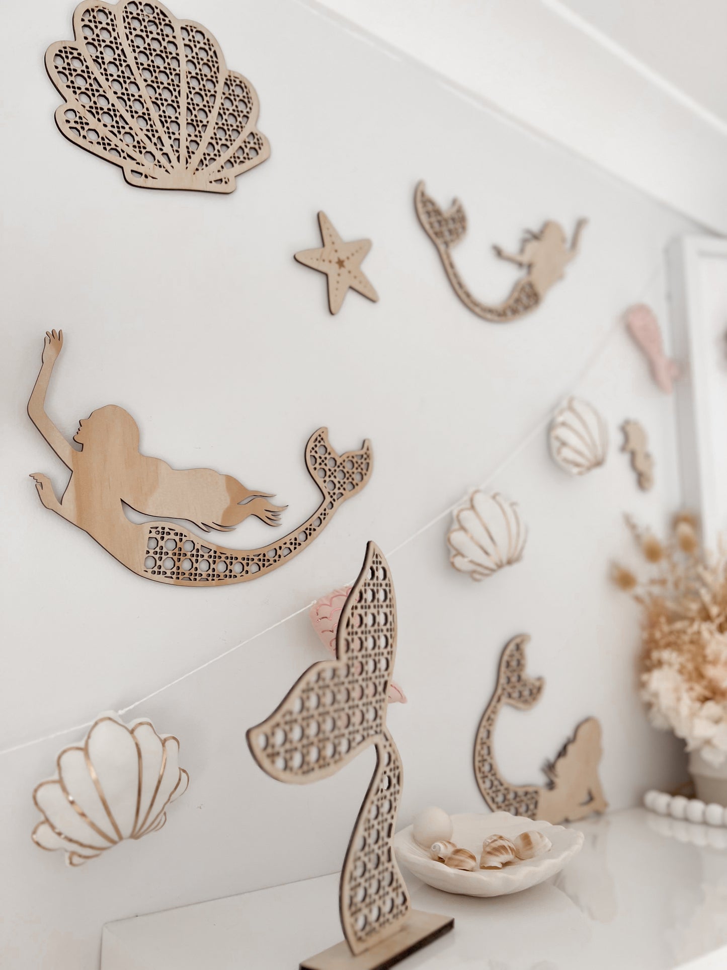 Wooden Rattan Look Wall Decors - Mermaids