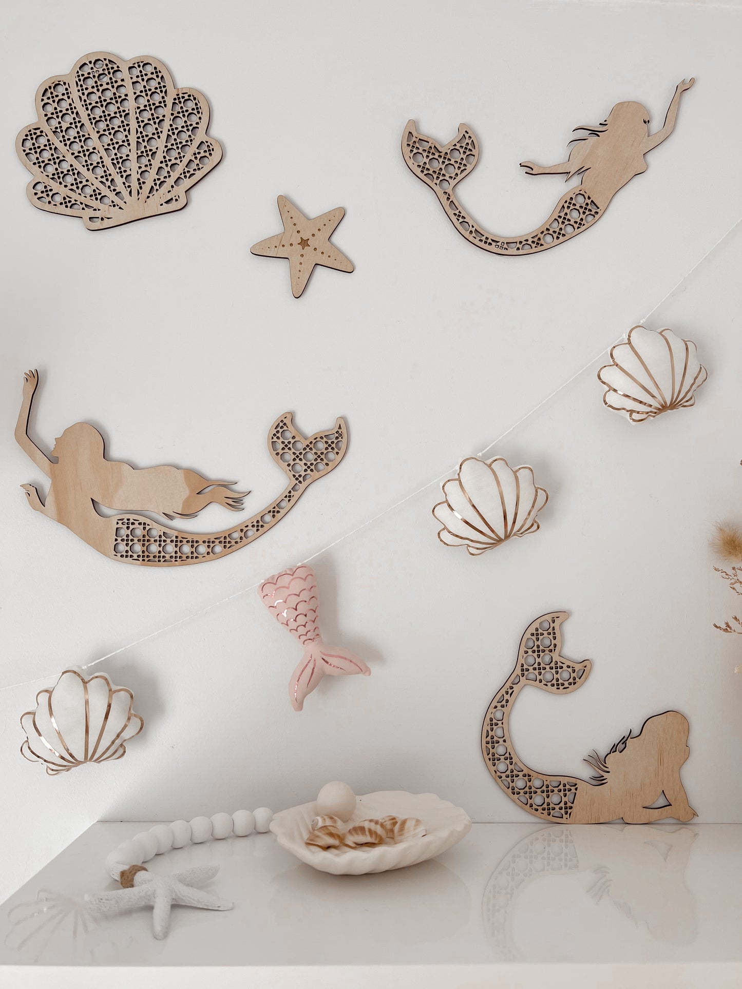 Wooden Rattan Look Wall Decors - Mermaids