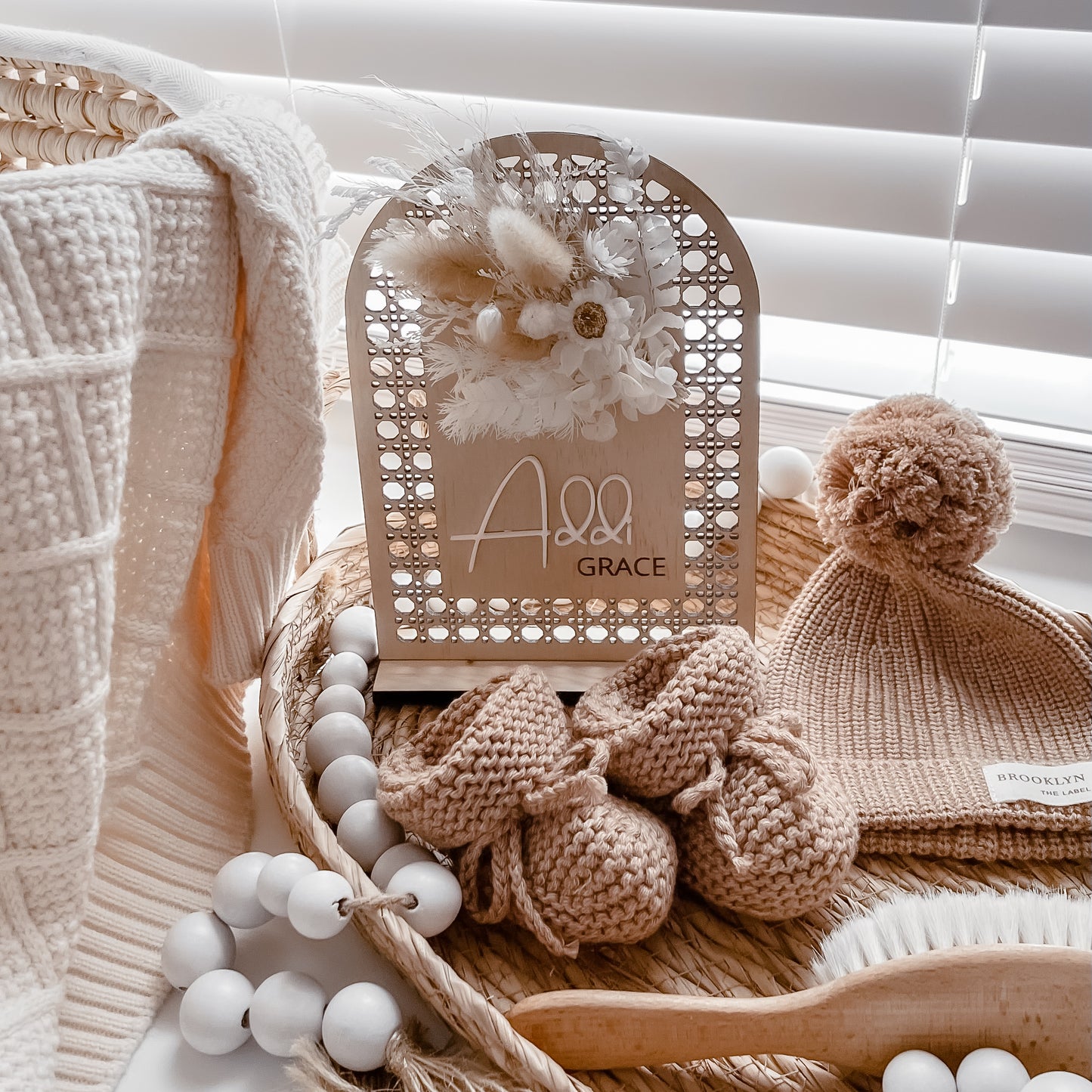 Wooden Rattan Look Name Sign w/ dried flowers (arch)