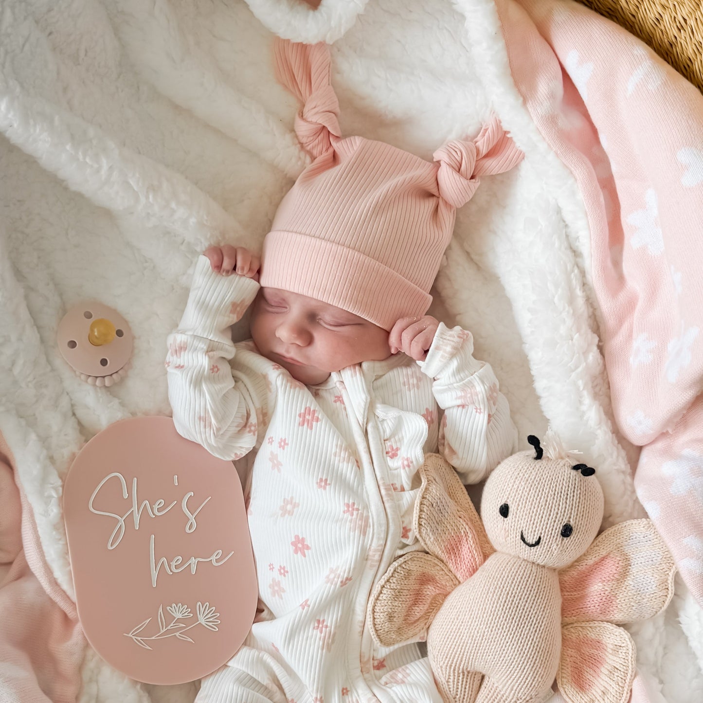 Double Knot Beanie - Baby Pink Ribbed