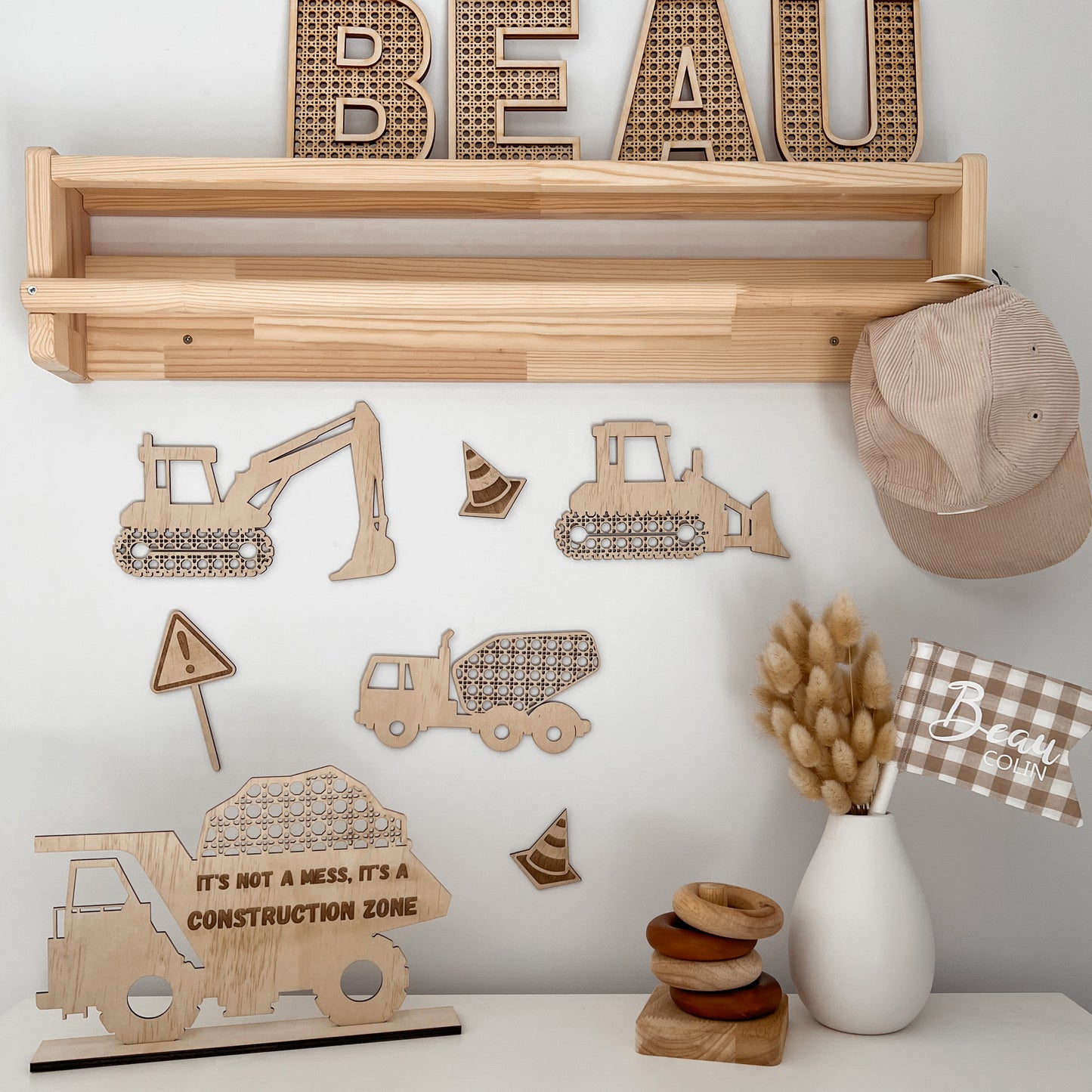 Wooden Rattan Look Construction Decors