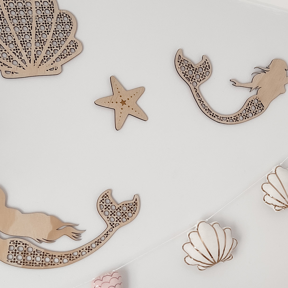 Wooden Rattan Look Wall Decors - Mermaids