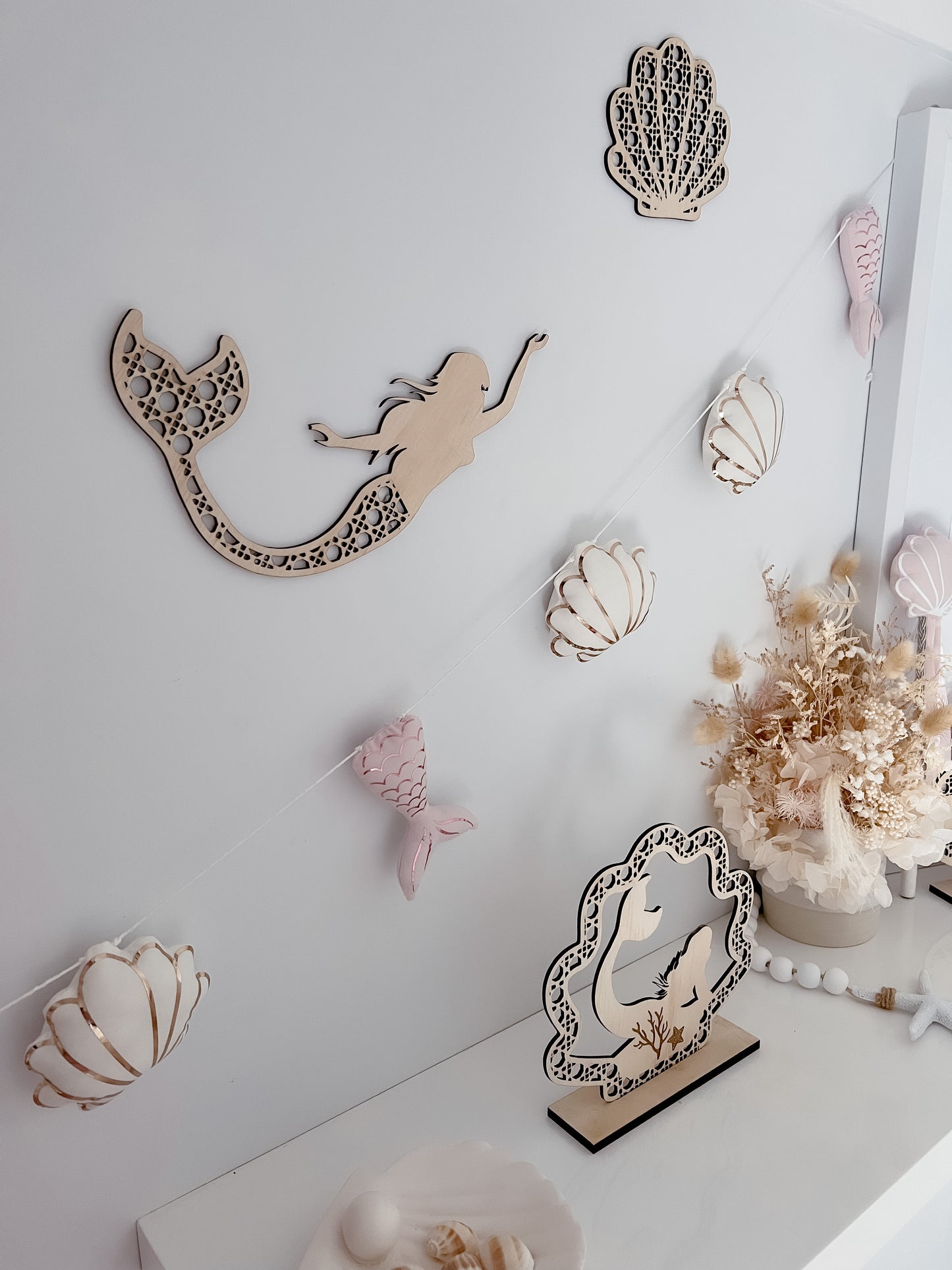 Wooden Rattan Look Wall Decors - Mermaids