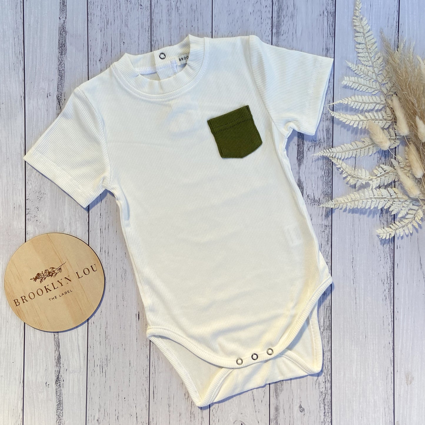 Angus S/Sleve Bodysuit - Ghost Gum