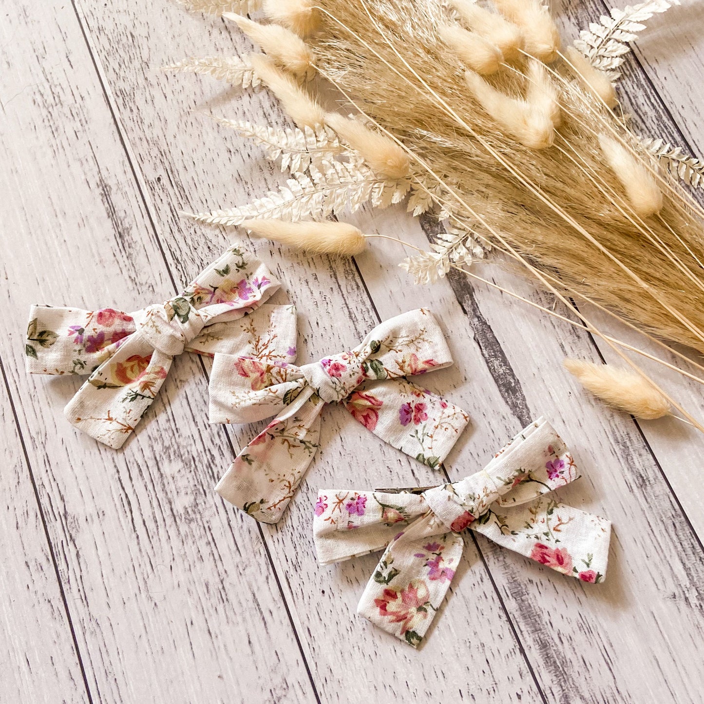 Averly Bow Clip