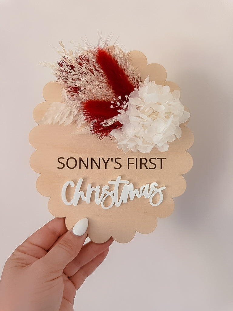 Oval First Christmas Plaque with Dried Flowers | Personalised
