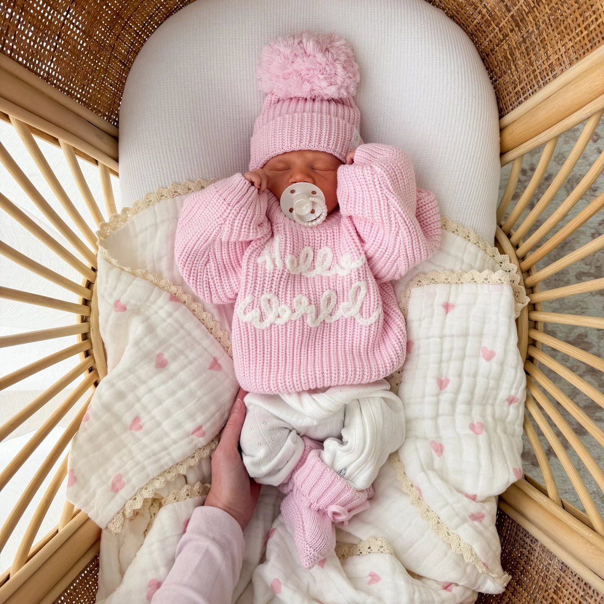 'HELLO WORLD' CHUNKY KNIT JUMPER | Strawberry Milk