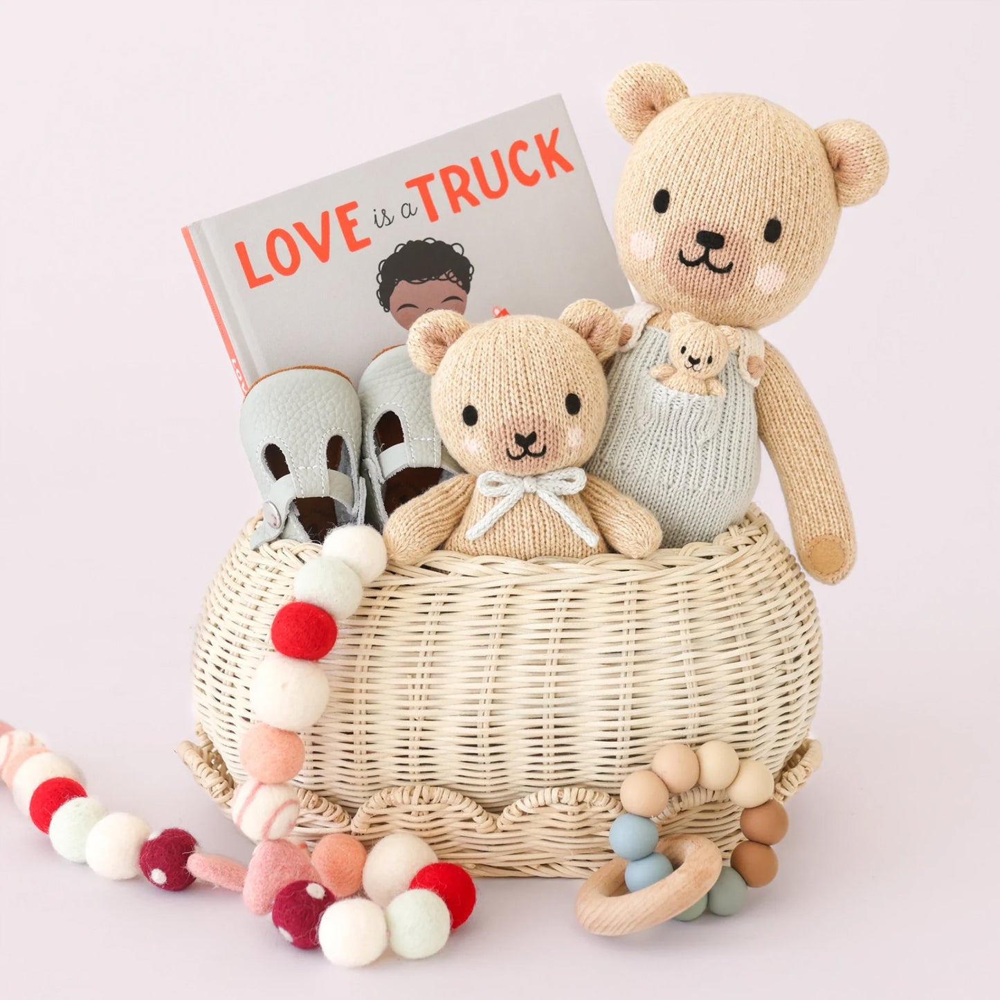 Baby honey bear (blue bow)