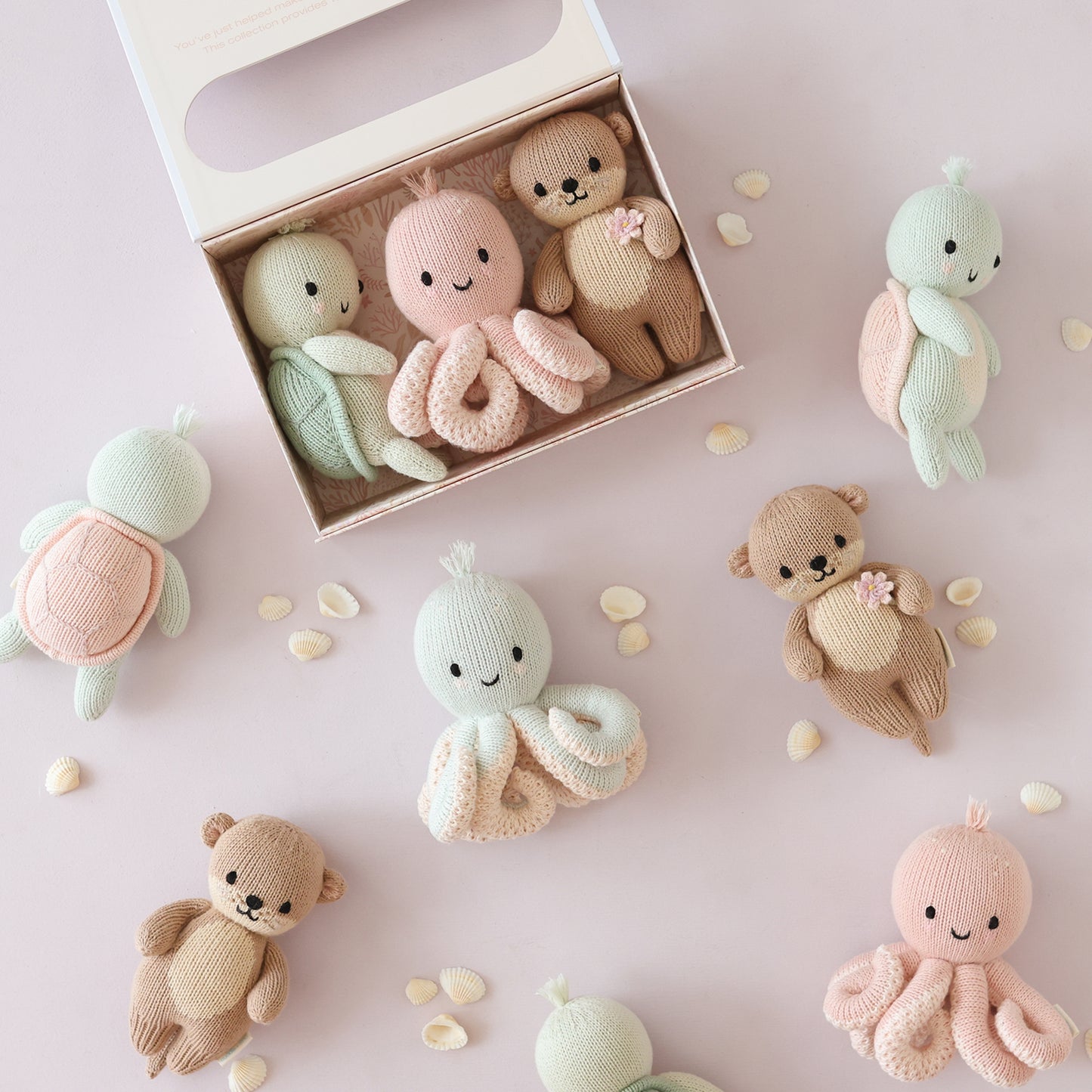 Baby octopus (soft coral pink)