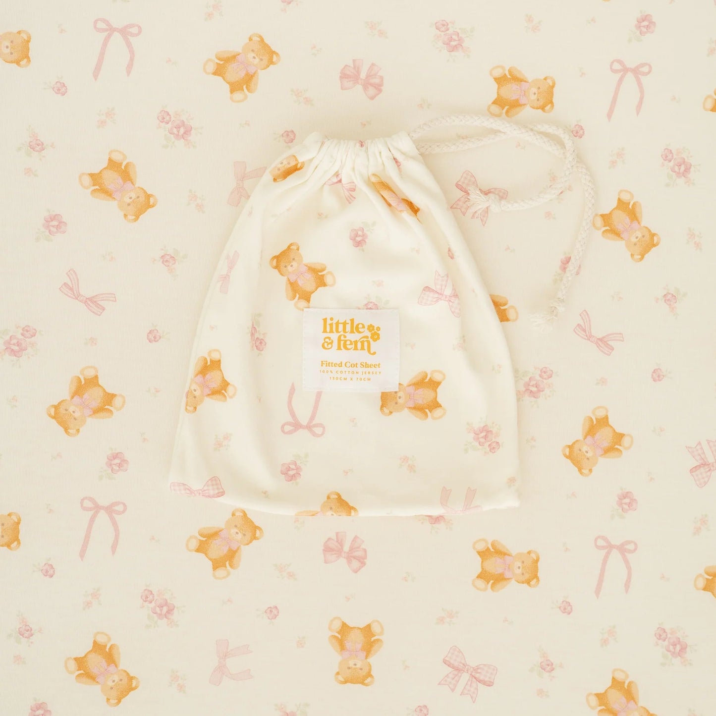 TEDDIES AND BOWS COT SHEET