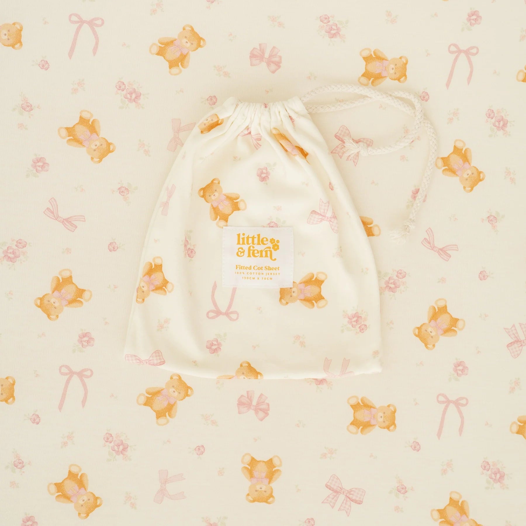 TEDDIES AND BOWS COT SHEET