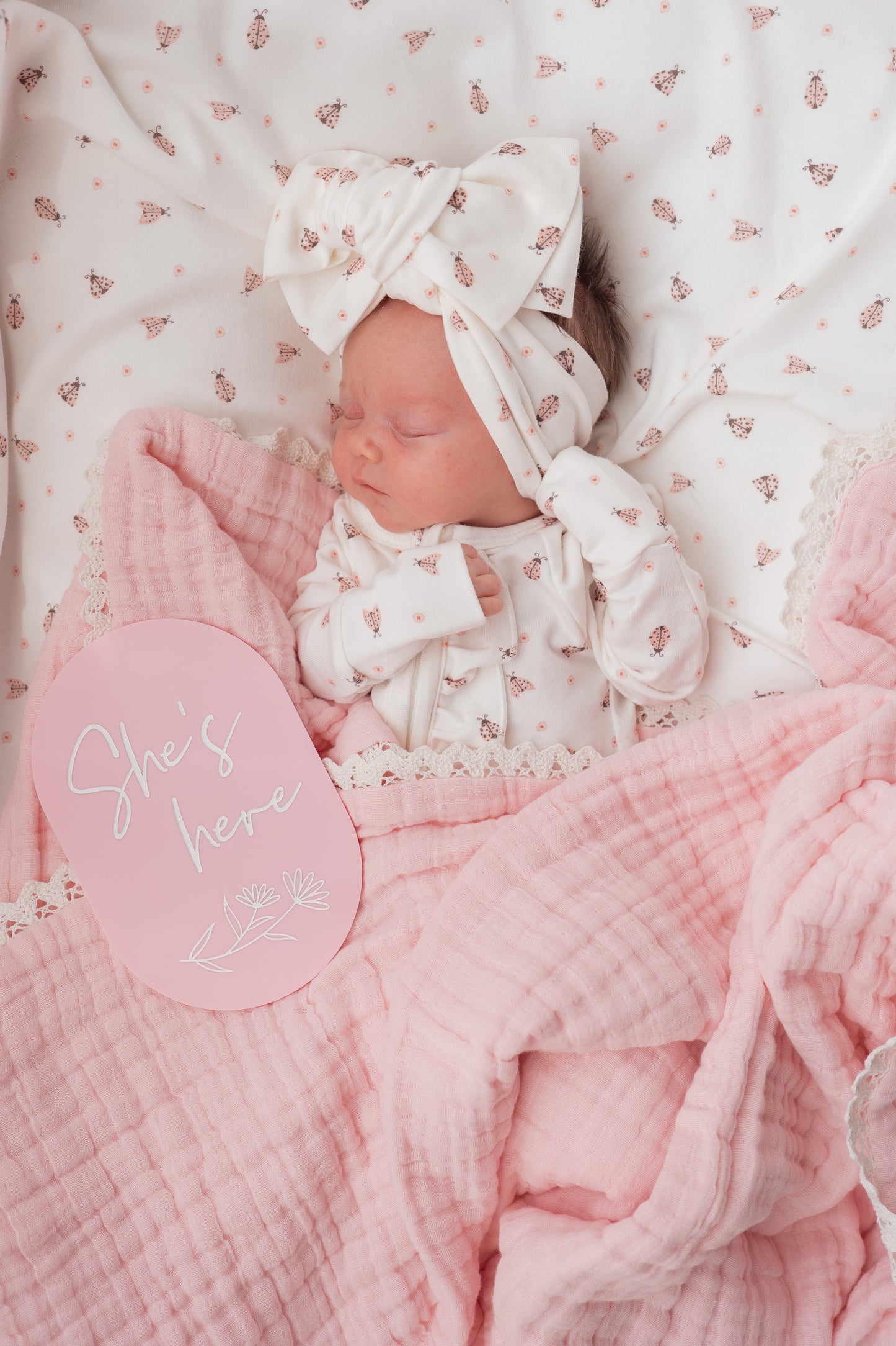GAUZE LACE BLANKET | BABY PINK