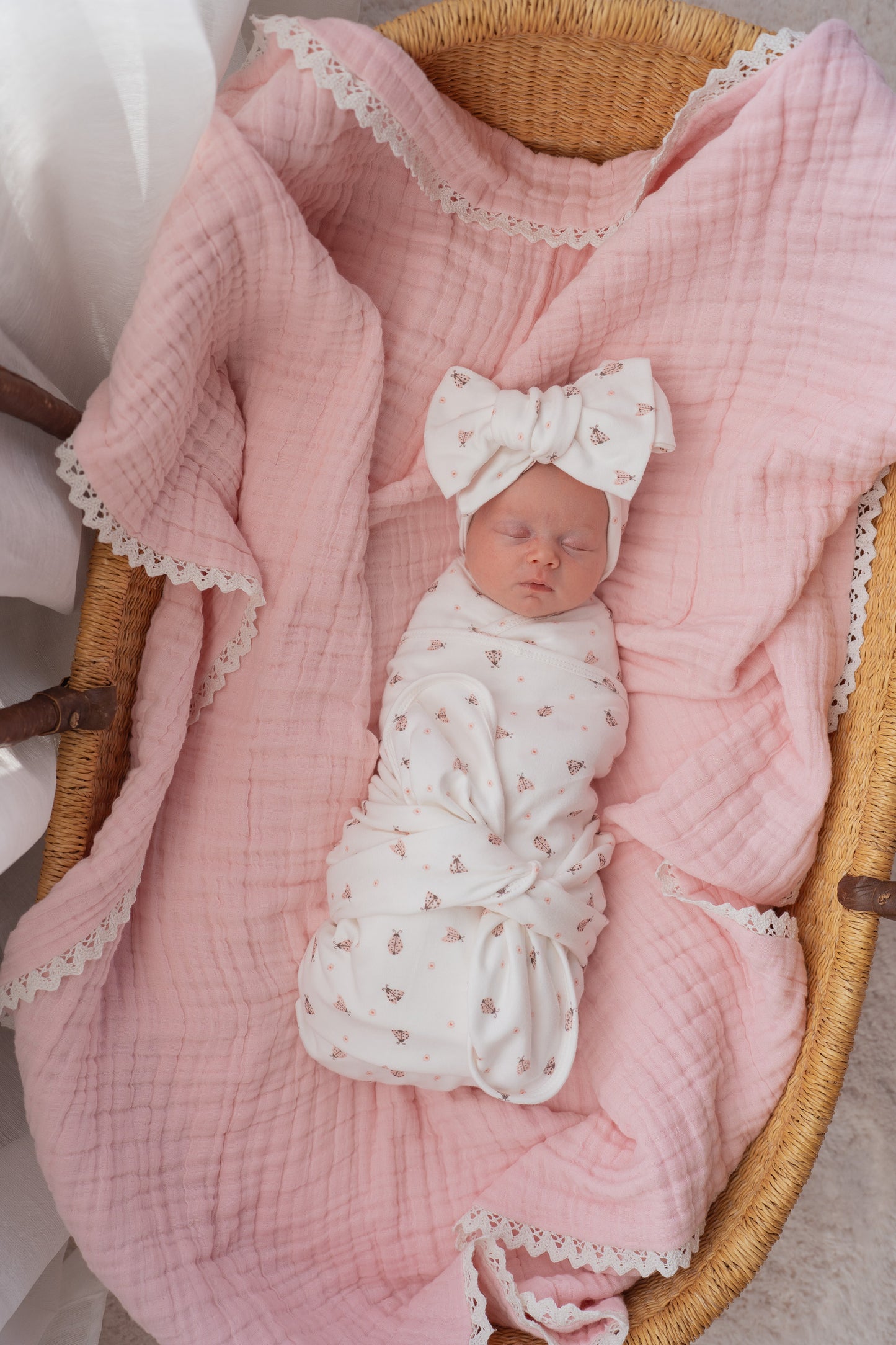 SWADDLE SET | PINK LADYBUG
