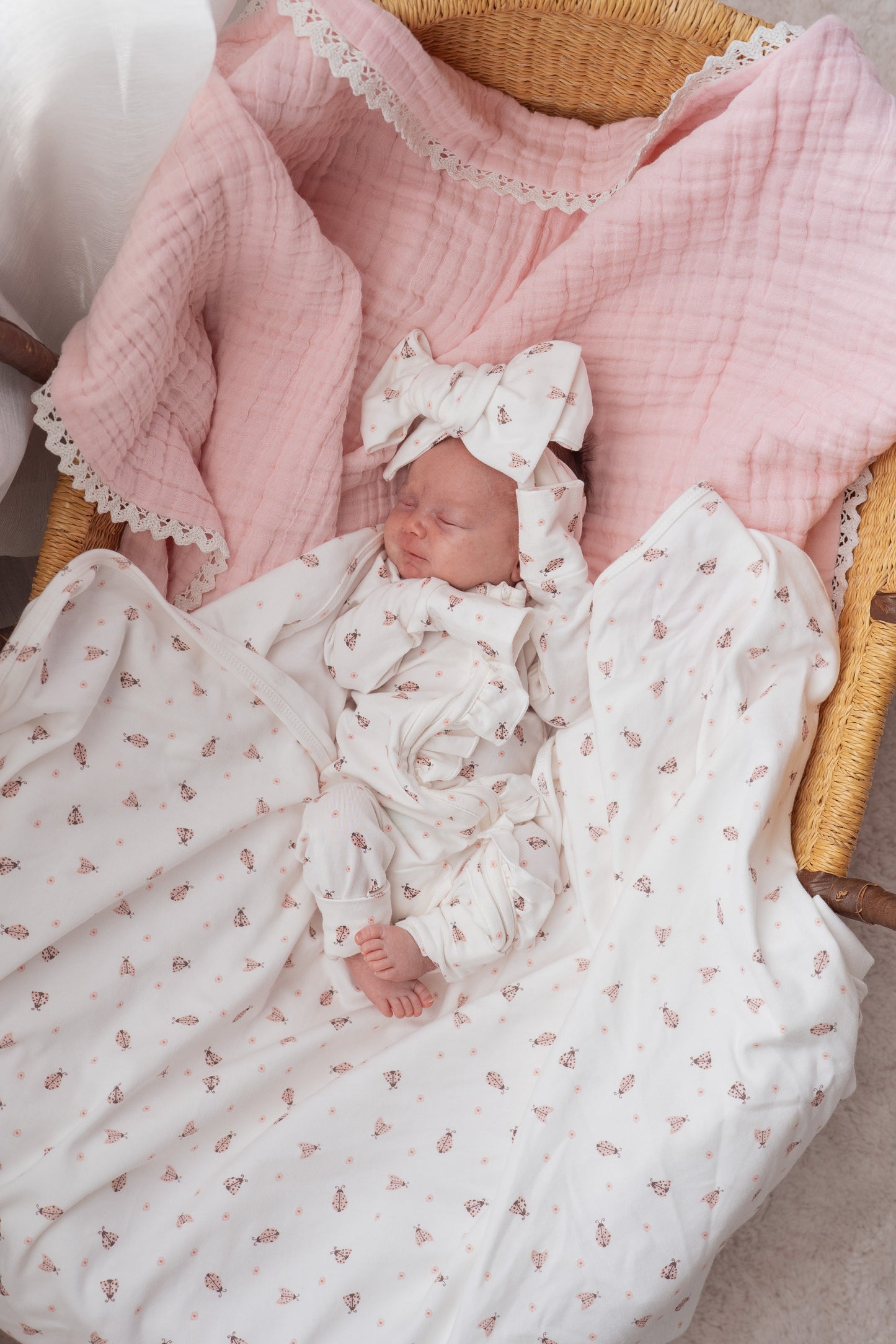 SWADDLE SET | PINK LADYBUG