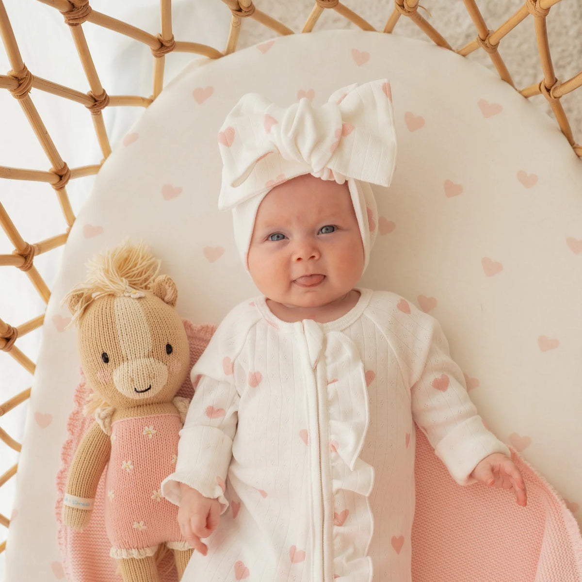 ESSENTIAL OVERSIZED TOPKNOT | Pink Hearts