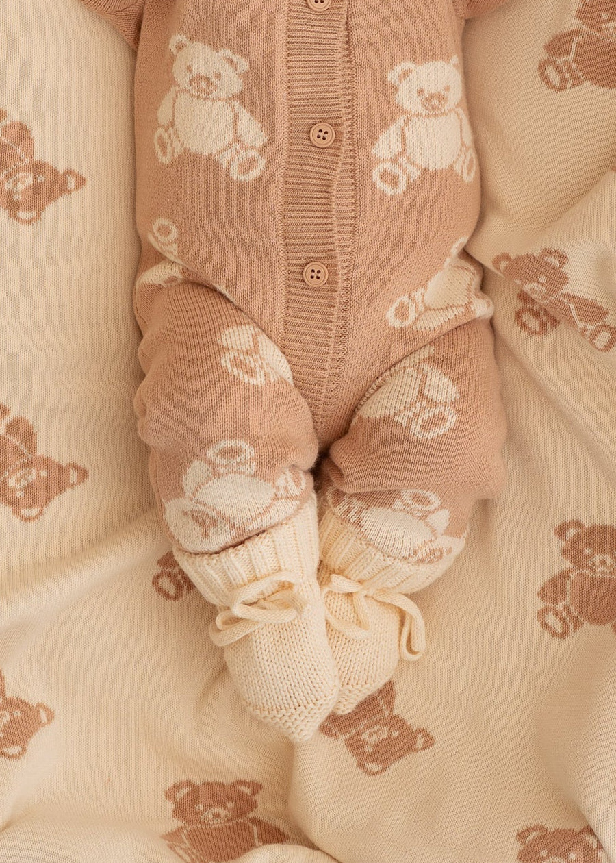 KNITTED BOOTIES | Cream