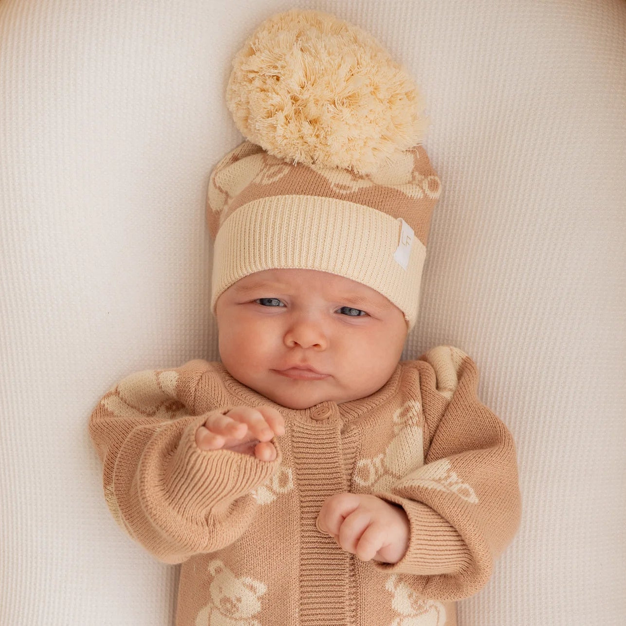 KNITTED POM BEANIE  | Teddies