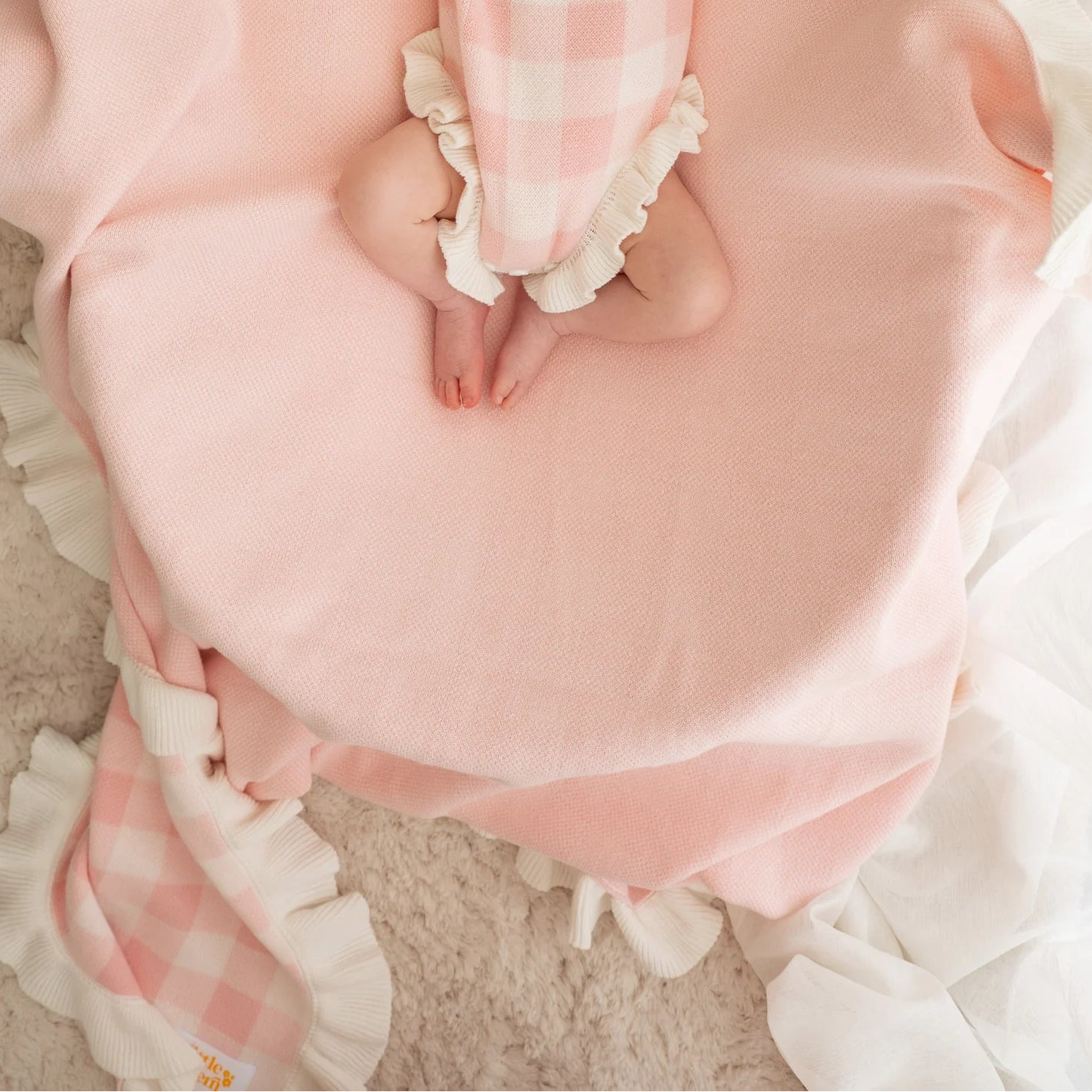 FRILL KNIT BLANKET | Pink Gingham