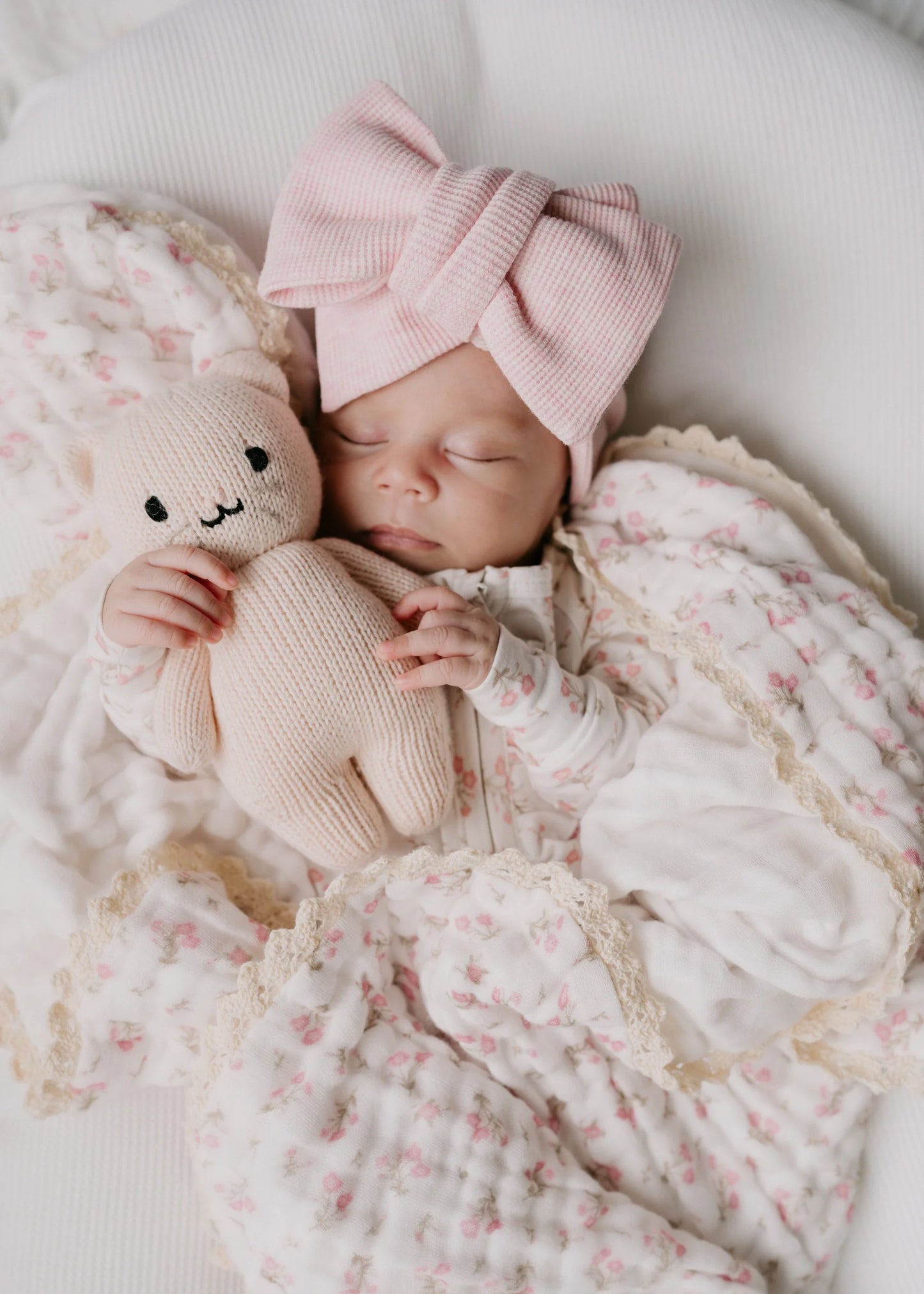 GAUZE LACE BLANKET | Paisley Peony