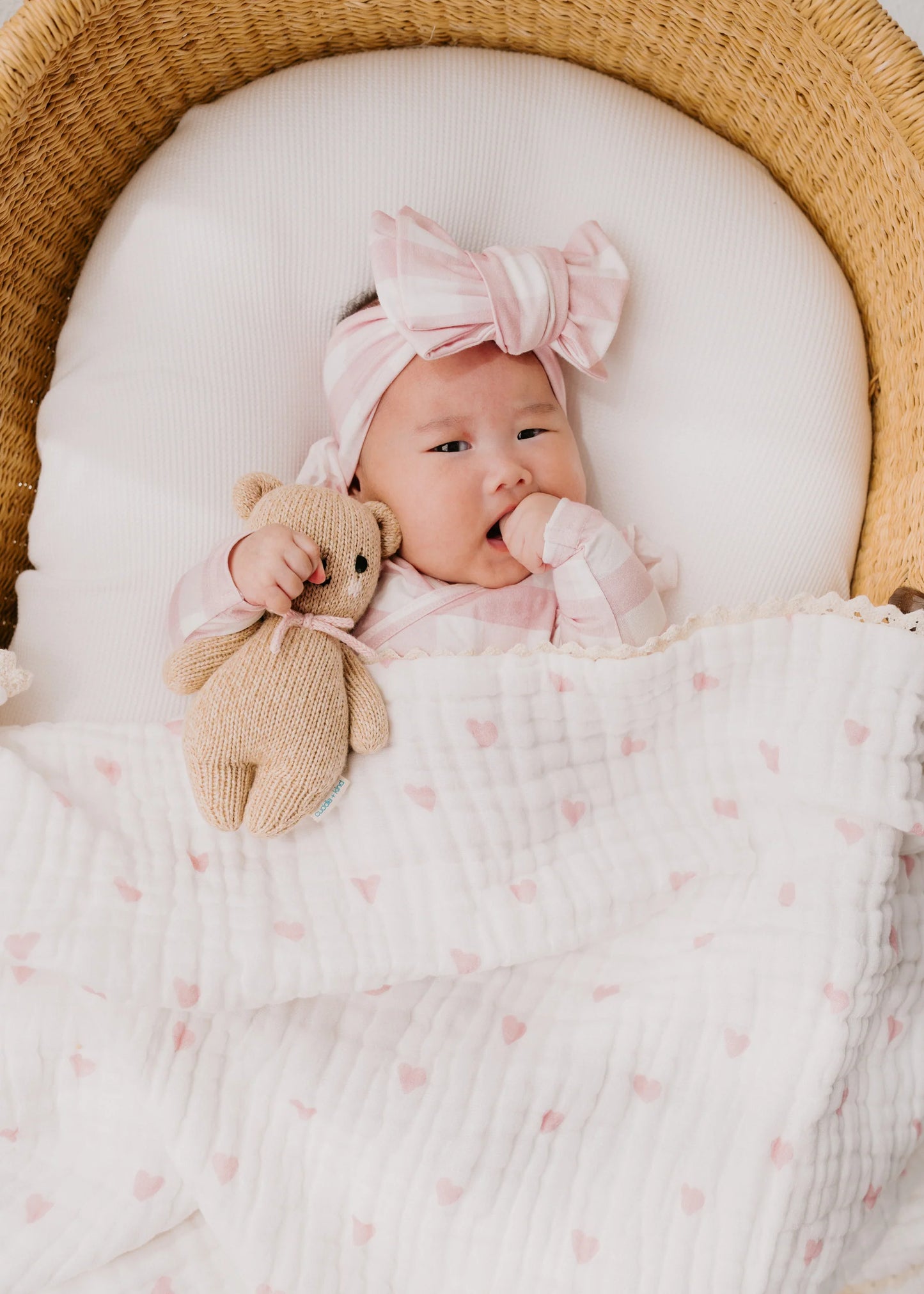 GAUZE LACE BLANKET | Pink Hearts