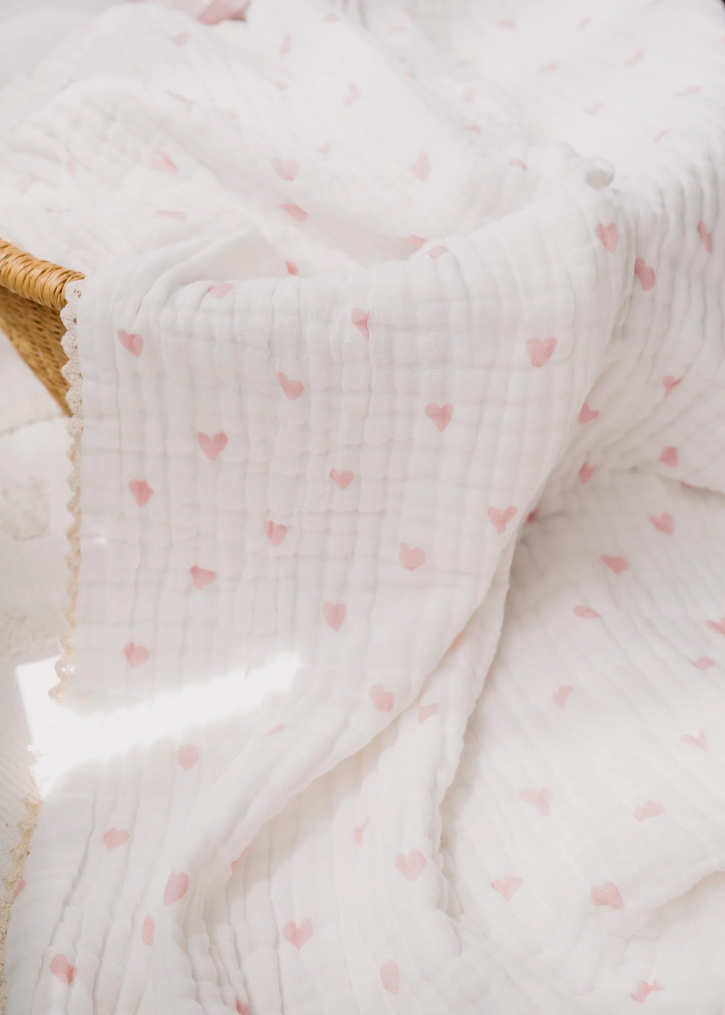 GAUZE LACE BLANKET | Pink Hearts