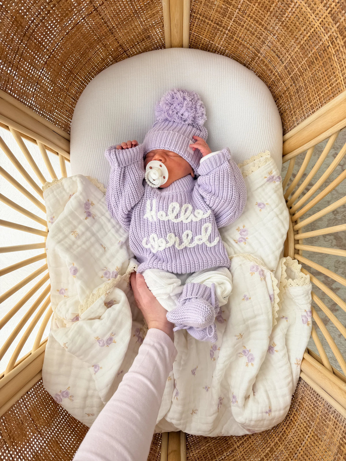'HELLO WORLD' CHUNKY KNIT JUMPER | Pastel Lilac