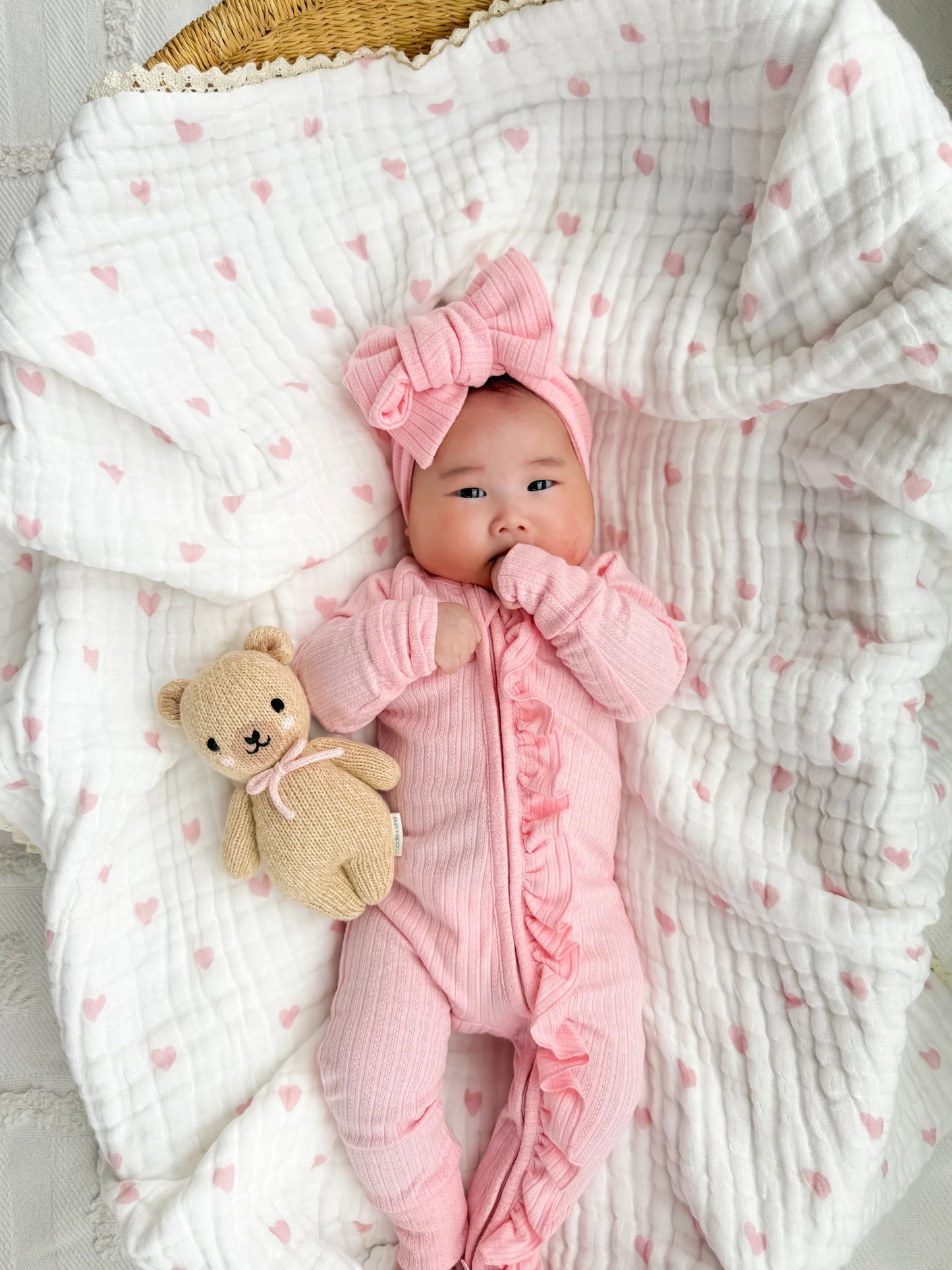 GAUZE LACE BLANKET | Pink Hearts