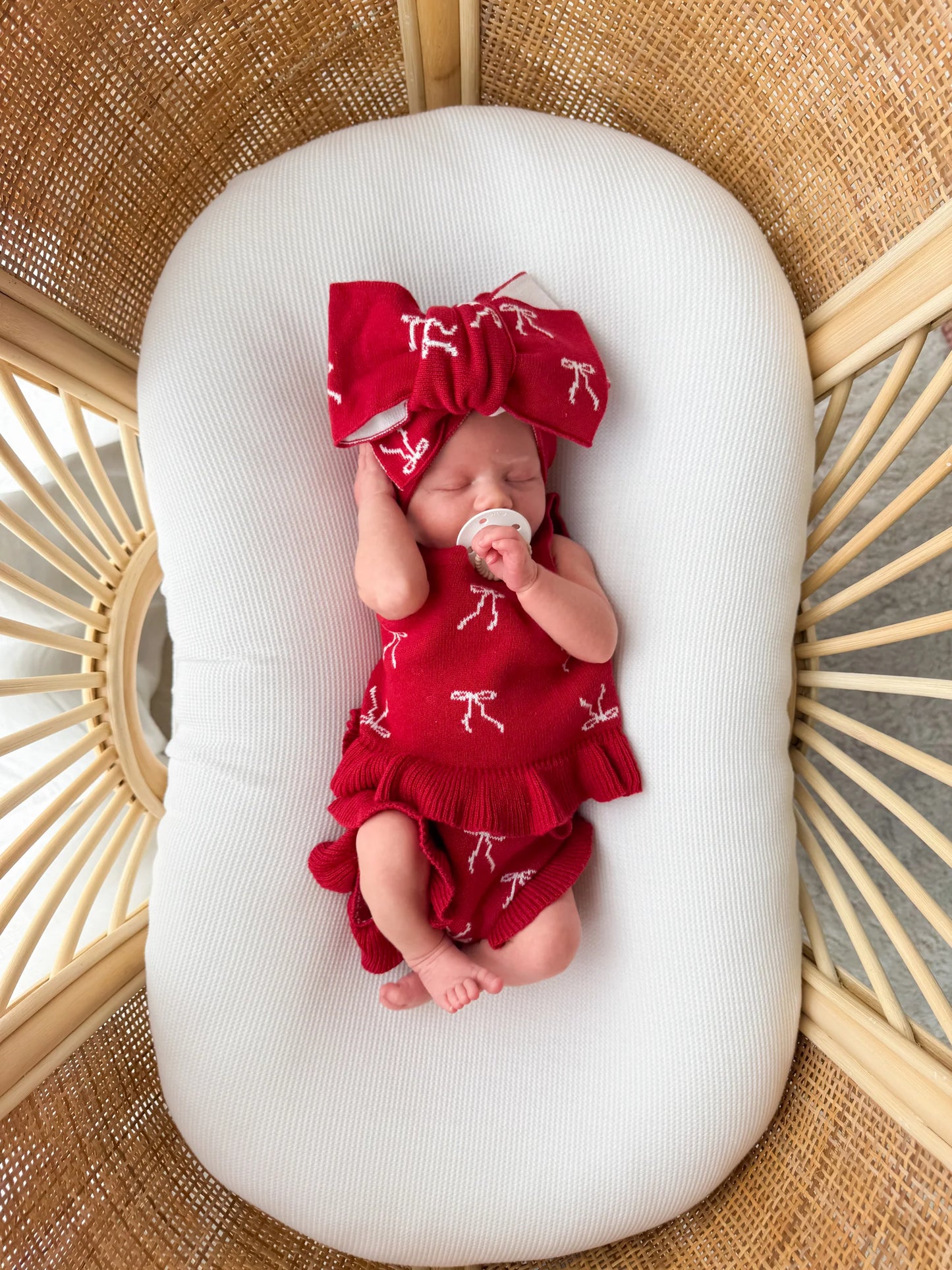 Knitted Oversized Topknot - Rudolph Bows