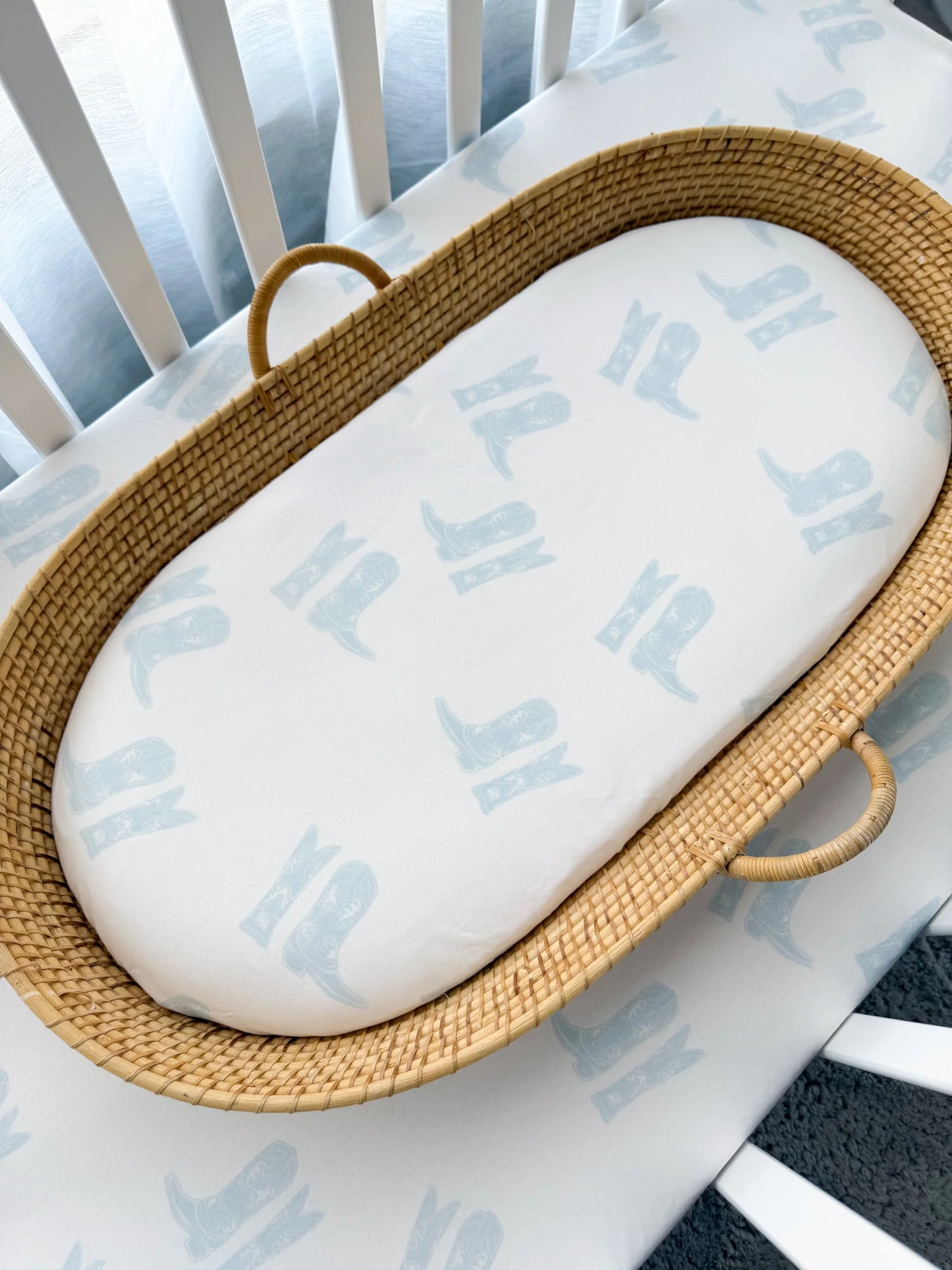 BASSINET SHEET | Blue Cowboy Boots