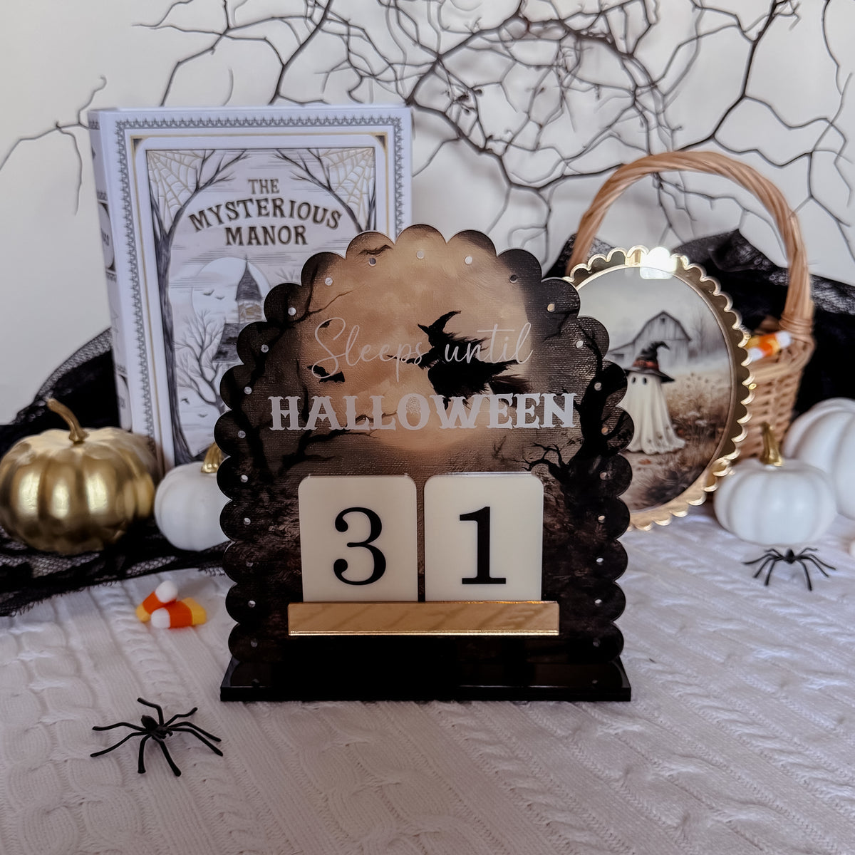 HALLOWEEN COUNTDOWN SIGN | Scalloped Arch | UV Printed Acrylic