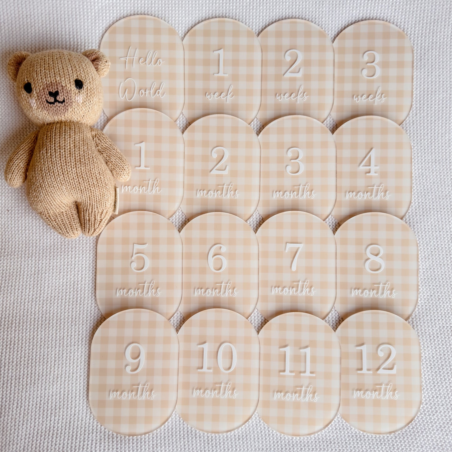 BEIGE GINGHAM MILESTONE SET OVAL | UV Printed Acrylic
