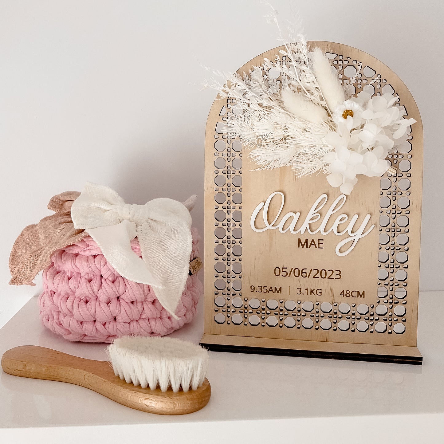 Wooden Rattan Look Birth Announcement w/ dried flowers (Stand Included)