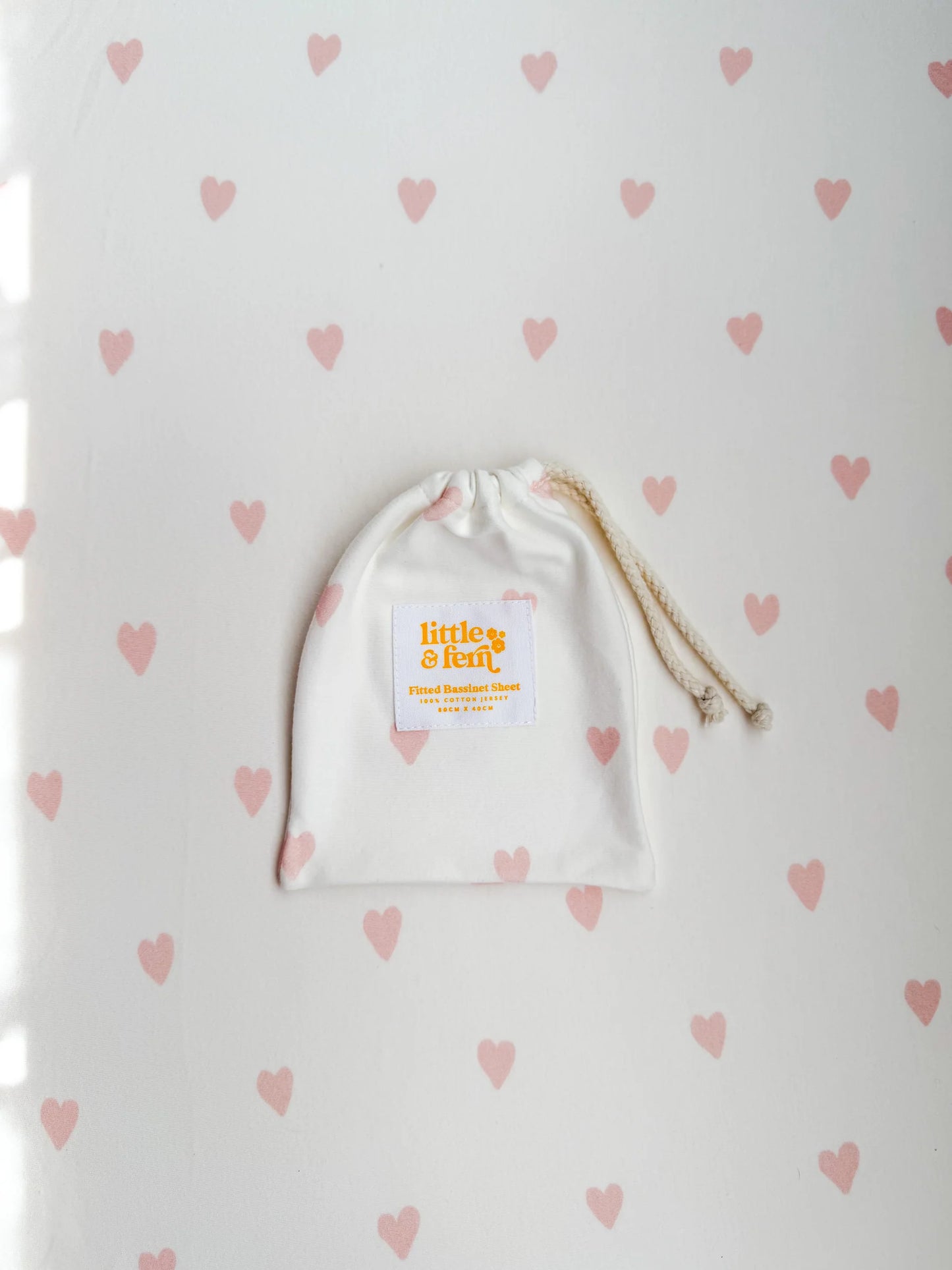 BASSINET SHEET | Pink Heart