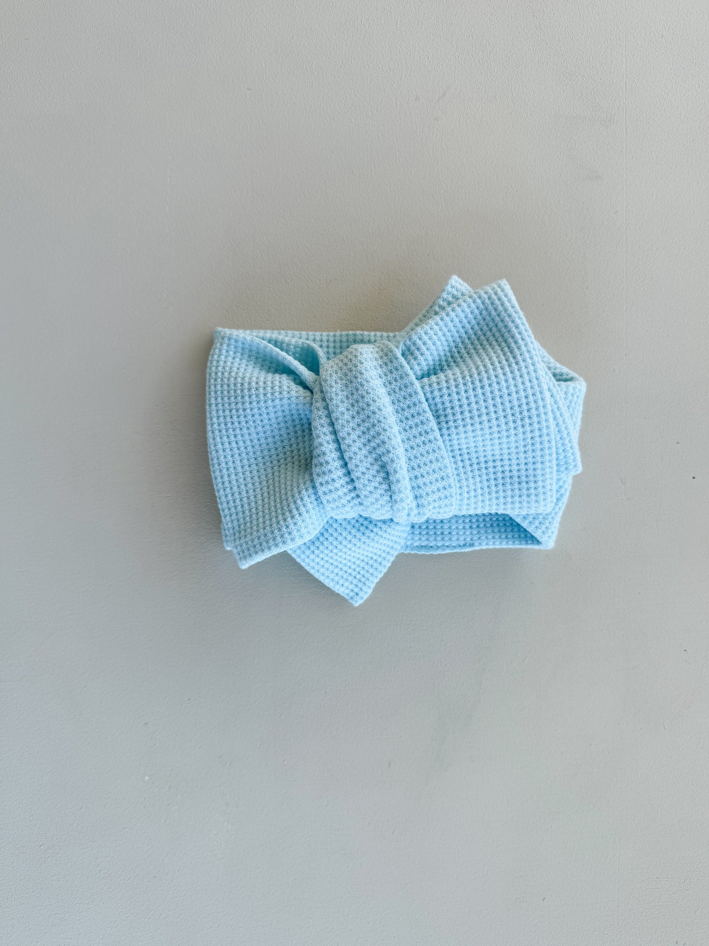 Oversized Topknot - Baby blue waffle