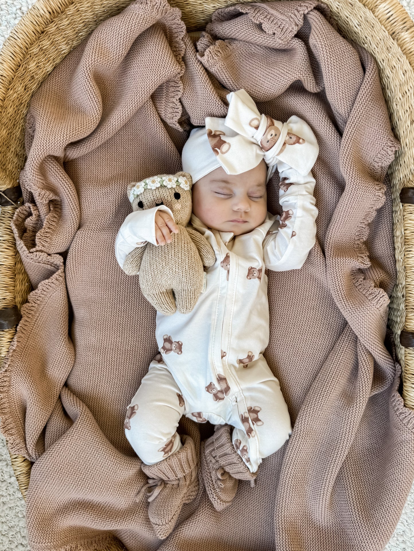 Knitted Heirloom Blanket - Teddy Colour