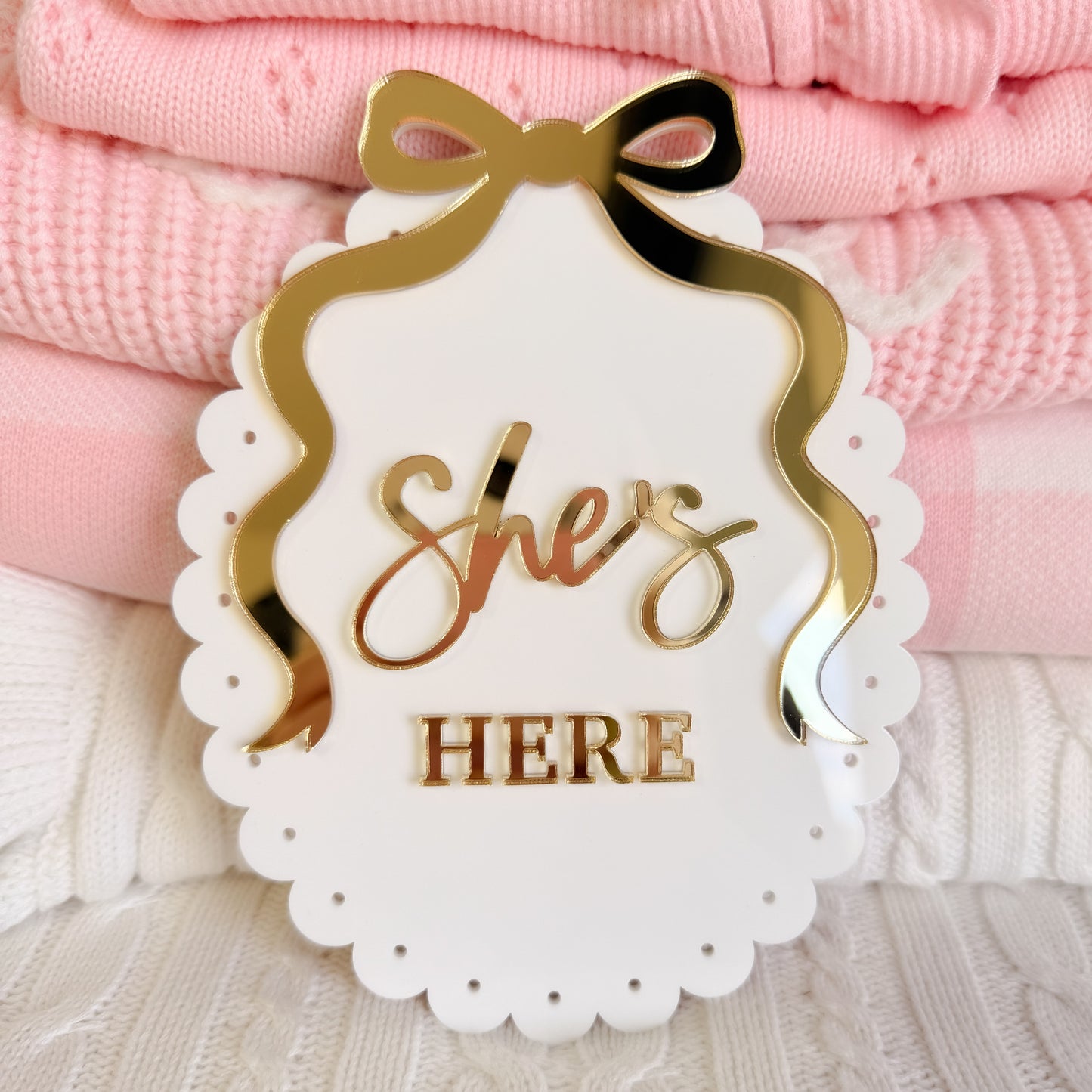SHE'S HERE VINTAGE BOW BIRTH ANNOUNCEMENT PLAQUE | Scallop Oval Acrylic