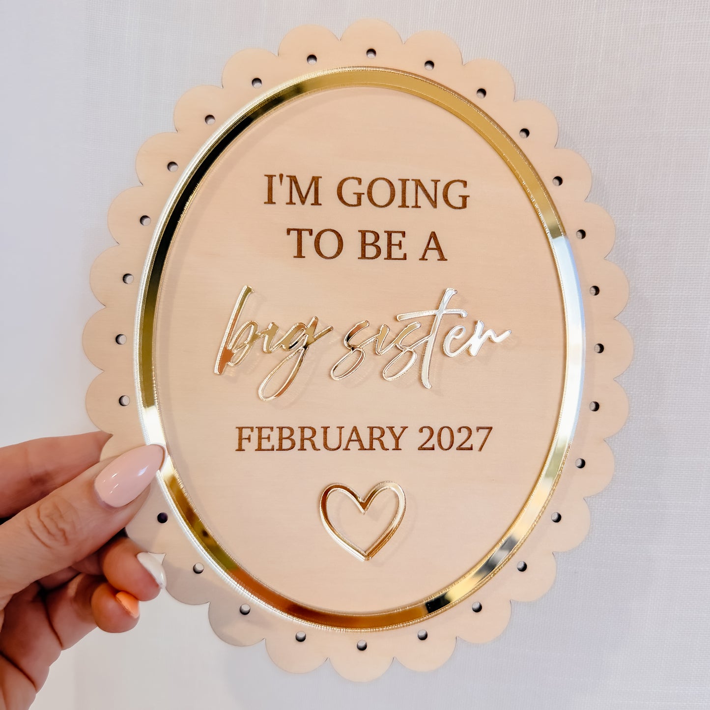 WOODEN PREGNANCY ANNOUNCEMENT PLAQUE | Big Brother/Sister & Due Month | Plywood & Acrylic Scalloped Oval