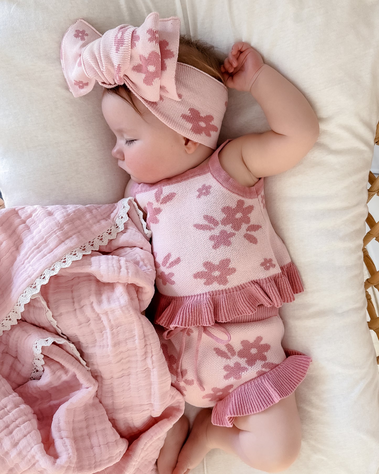 KNIT SUMMER SET | DAISY FLORAL STRAWBERRY