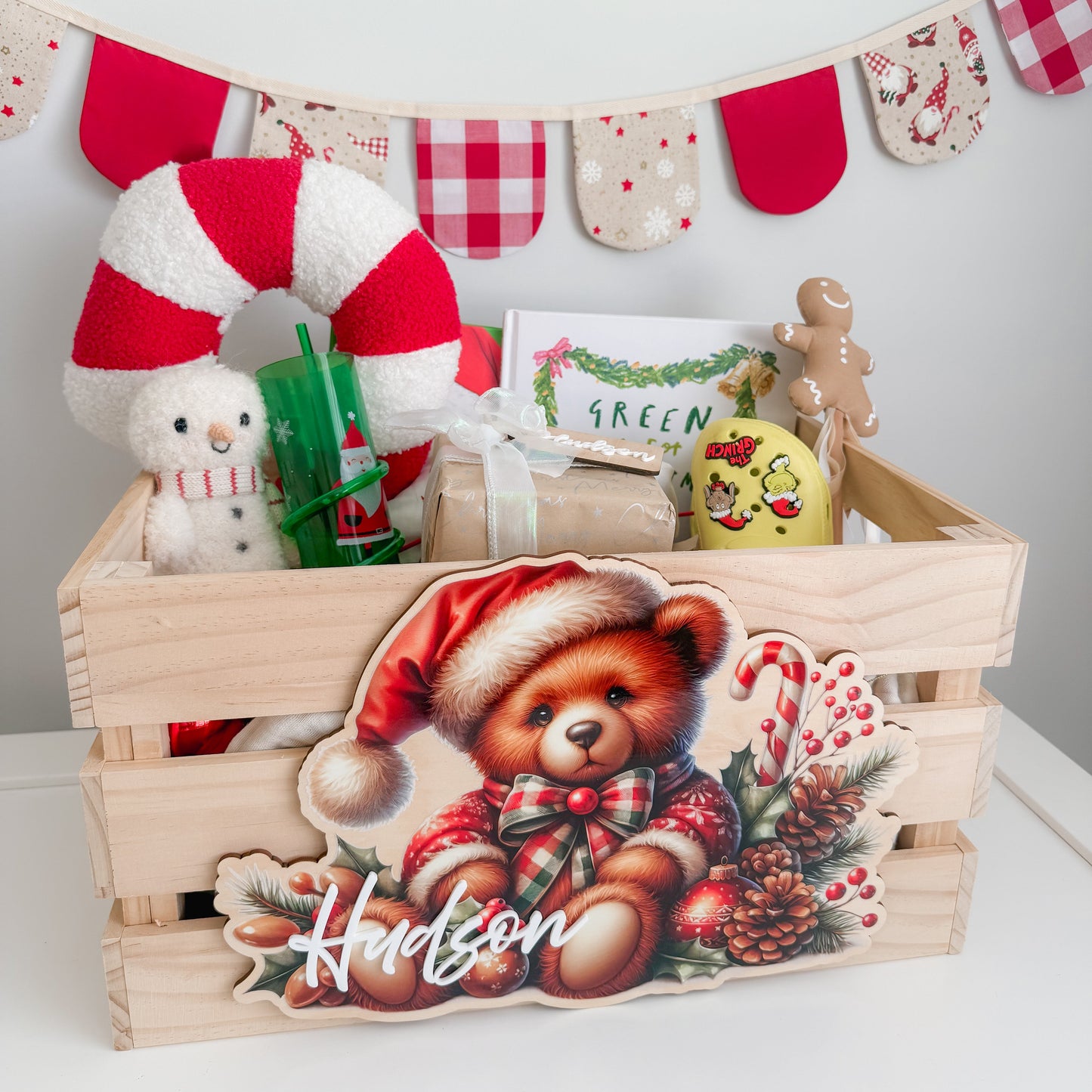 CHRISTMAS BEAR CRATE PLAQUE | Personalised