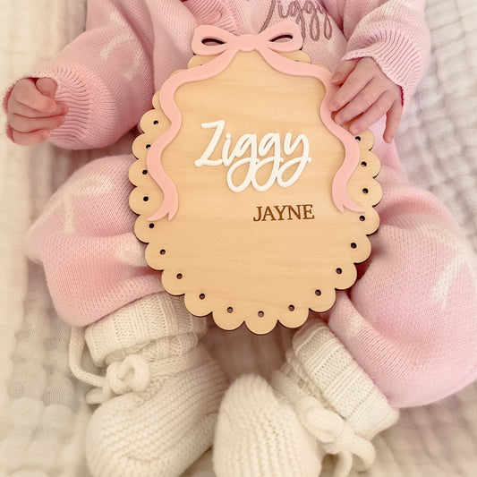 VINTAGE BOW BIRTH ANNOUNCEMENT NAME PLAQUE | Oval