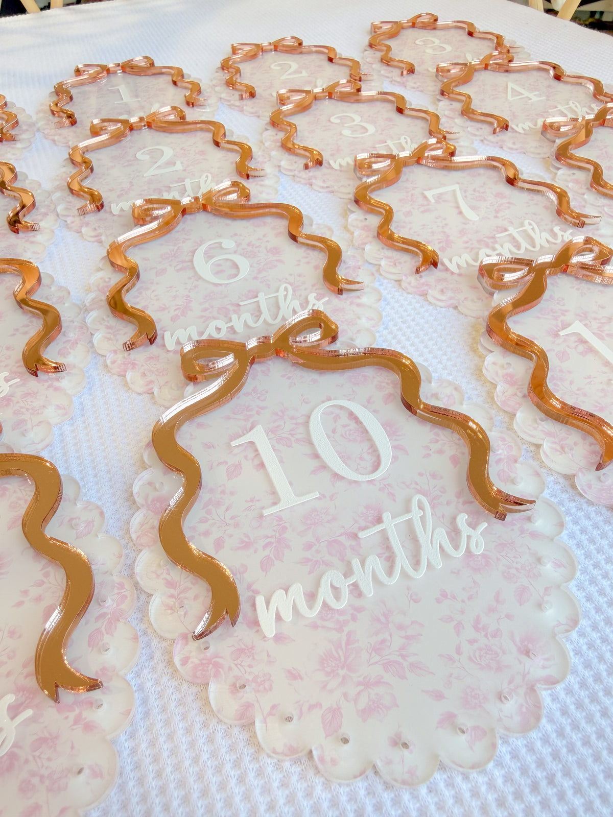 VINTAGE BOW MILESTONE SET | SCALLOP OVAL | UV Printed Acrylic
