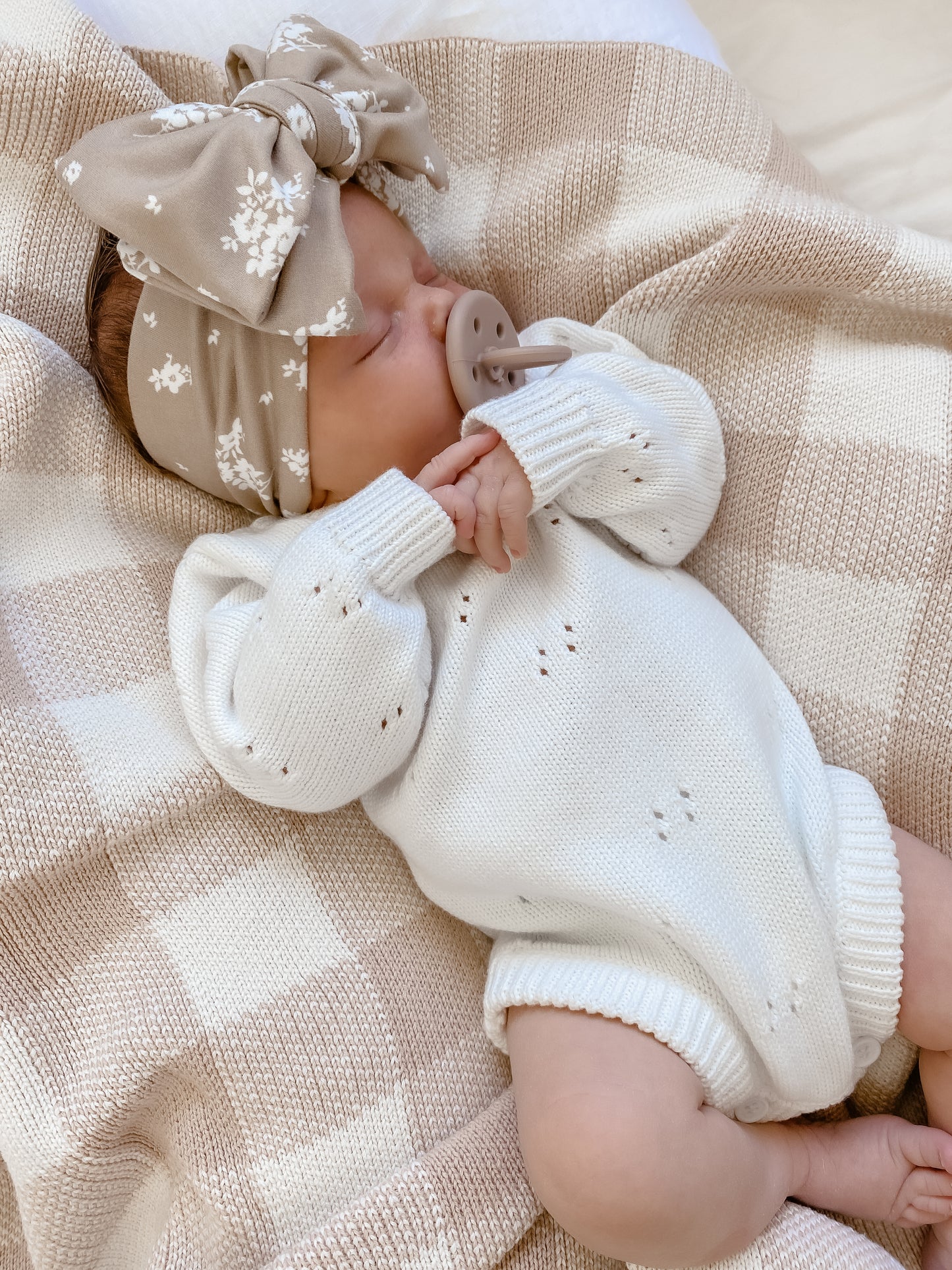 Knit Pointelle Romper - Marshallow